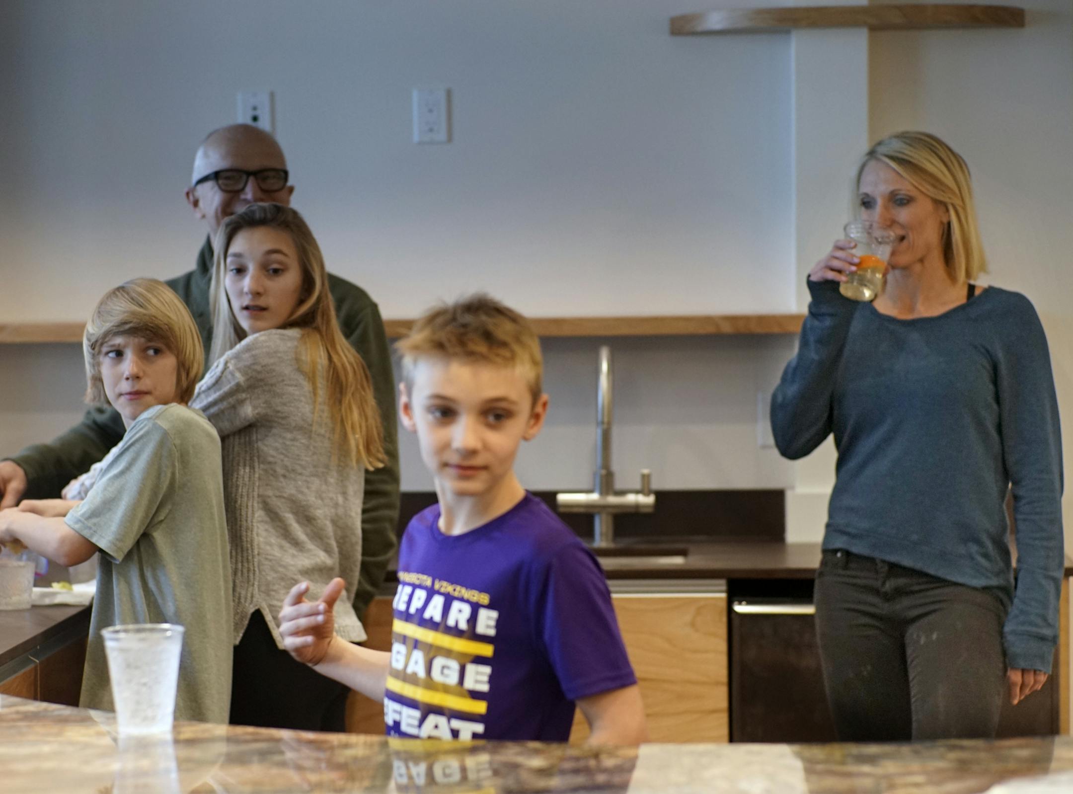 Extended family members Douglas Holtquist and Ella, Daxton, Kade and Kristi Bush.