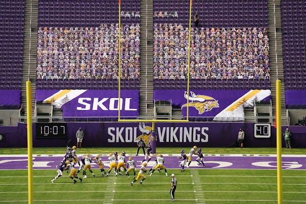 Absence of fans makes for eerily quiet Vikings opener