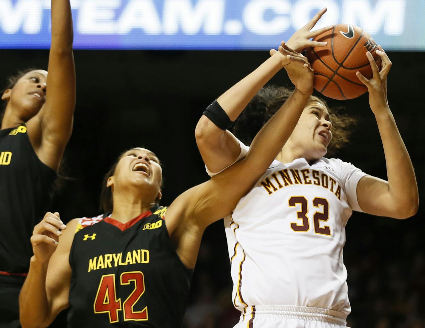 Minnesota Golden Gophers center Amanda Zahui B. (32) pulled down a rebound over Maryland Terrapins center Brionna Jones (42) Sunday at Williams arena January 11, 2015 Minneapolis, MN. Maryland played Minnesota in Big Ten action Sunday at Williams Arena.] Jerry Holt/ Jerry.Holt@Startribune.com