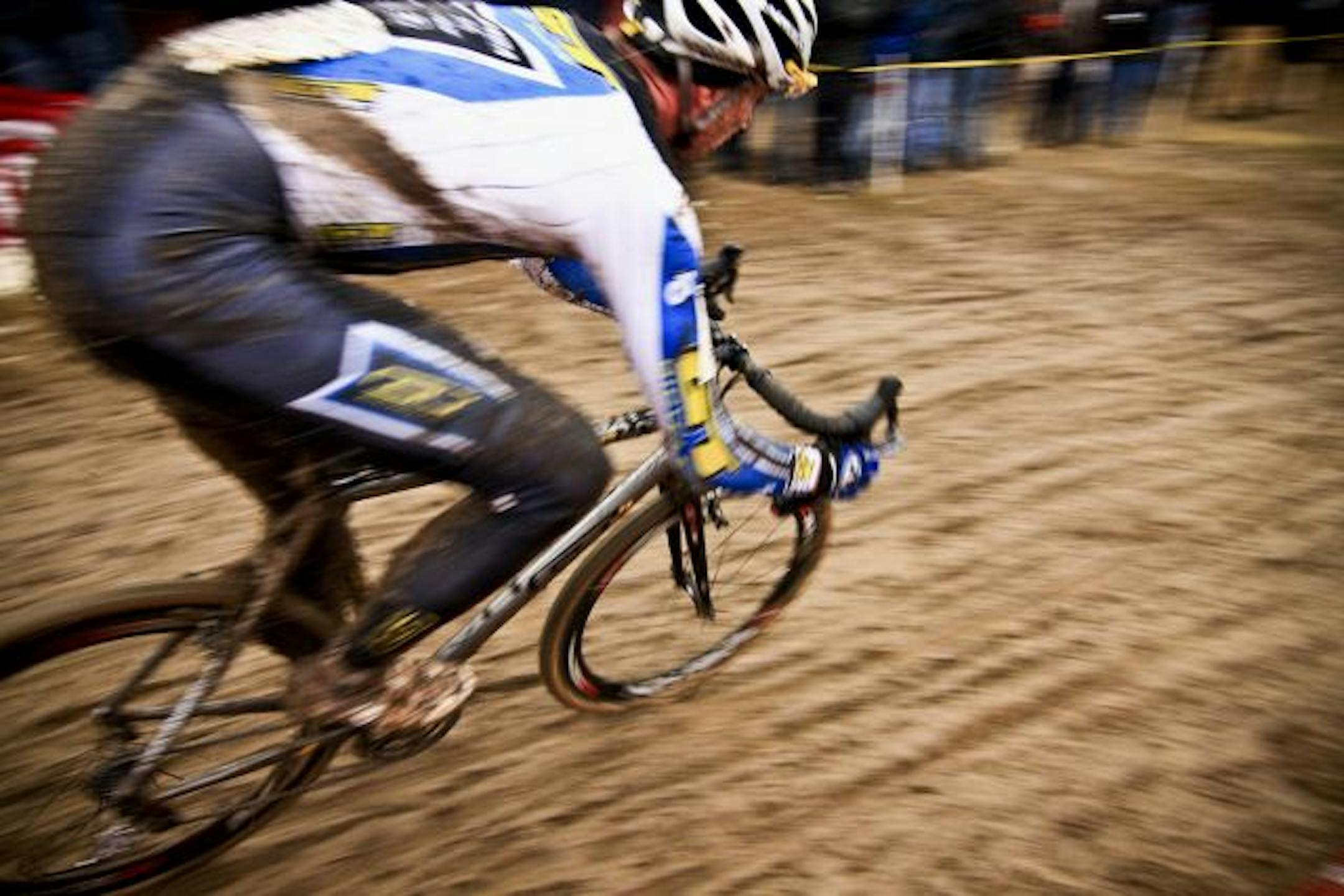 Olympian Todd Wells racing Cyclocross.