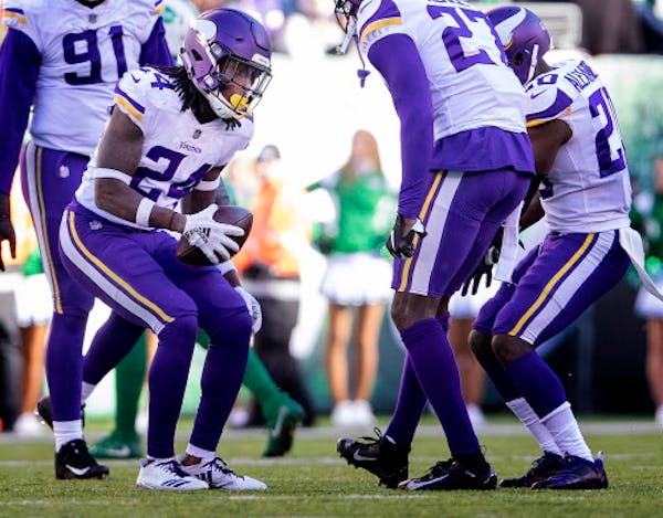 As Vikings' defensive injuries mounted vs. Jets, players like Holton Hill responded