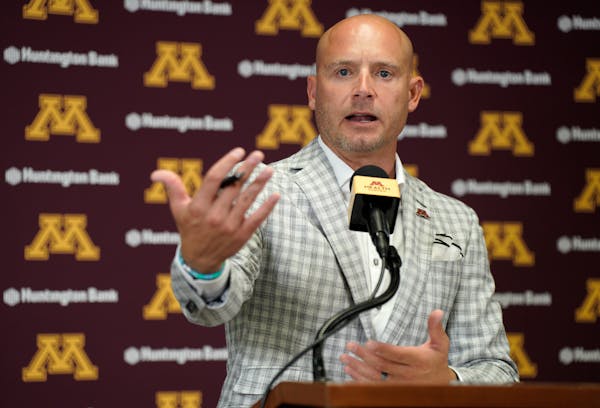 Why Fleck is turning to a 1980s glam metal band to motivate U players