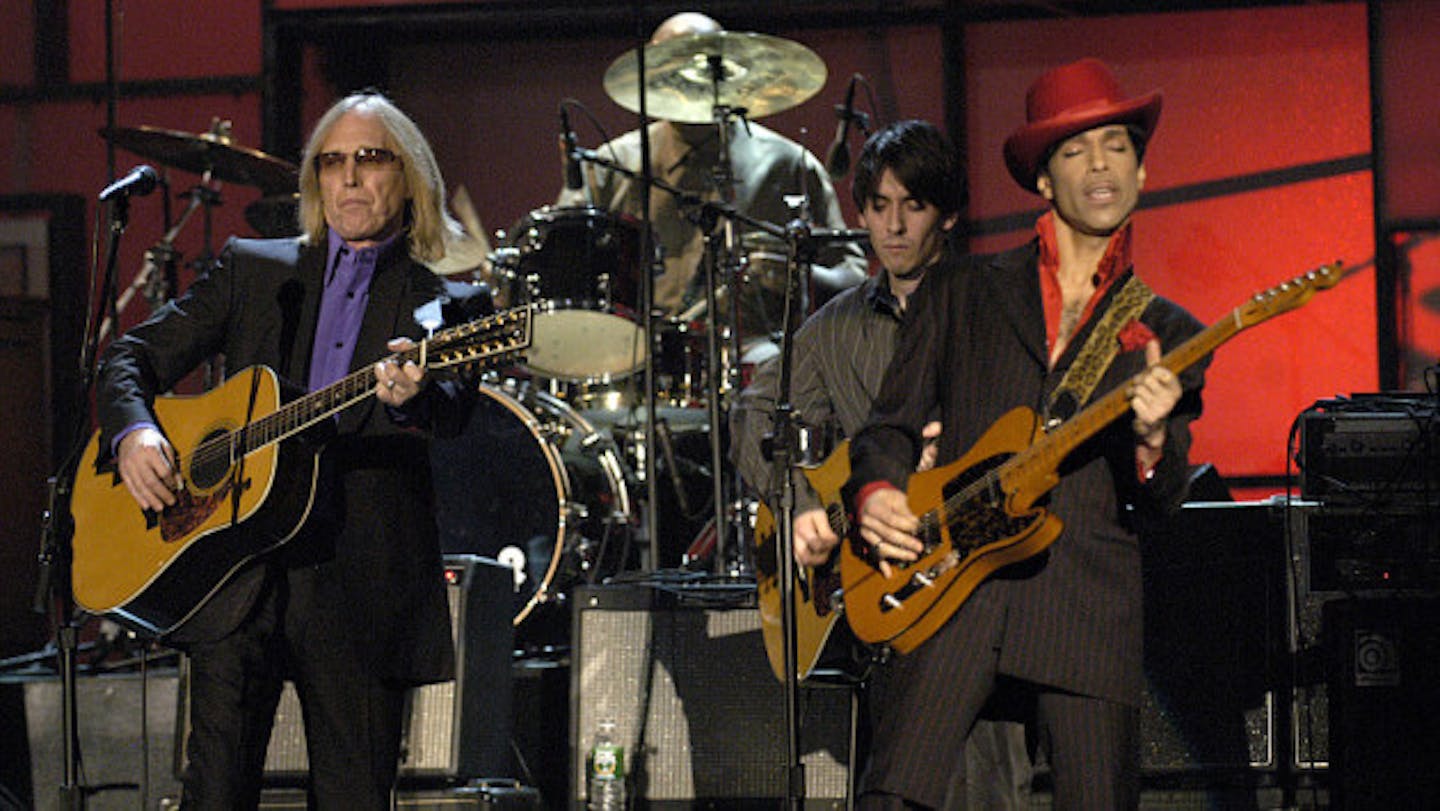 Tom Petty and Prince at the 2004 Rock and Roll Hall of Fame Ceremony. / Courtesy RRHOF, Kevin Mazur, Getty Images