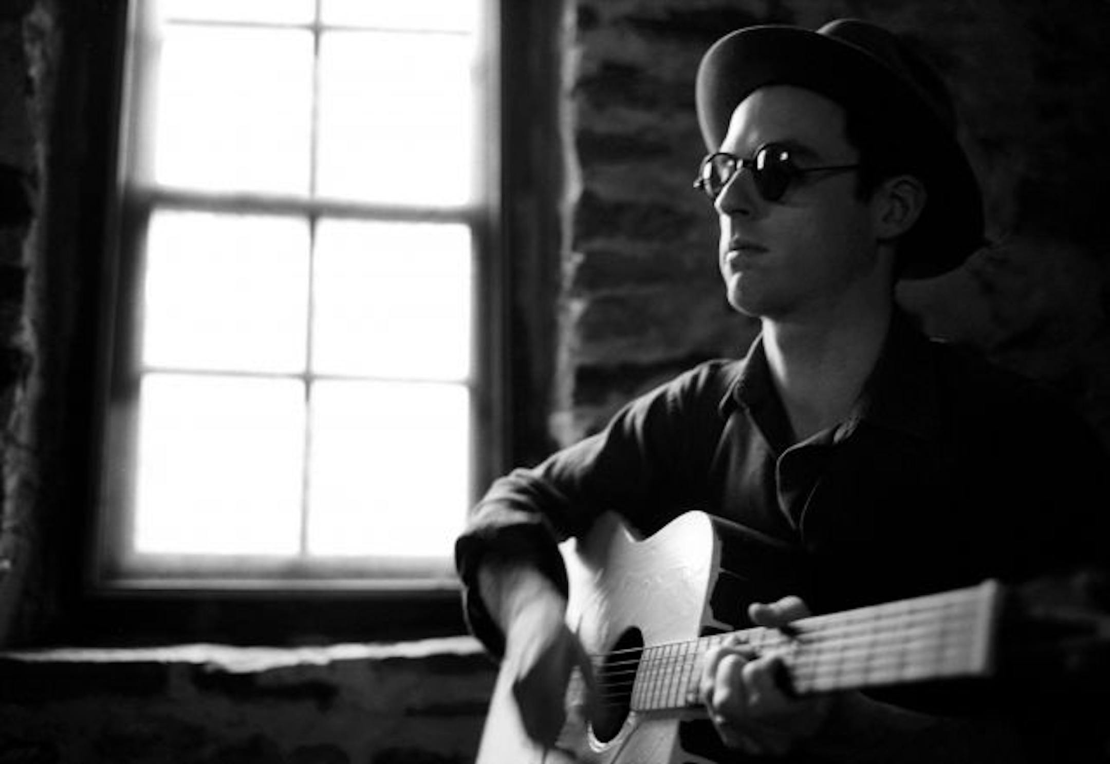 Alec Ounsworth plays Tuesday at the 400 Bar.