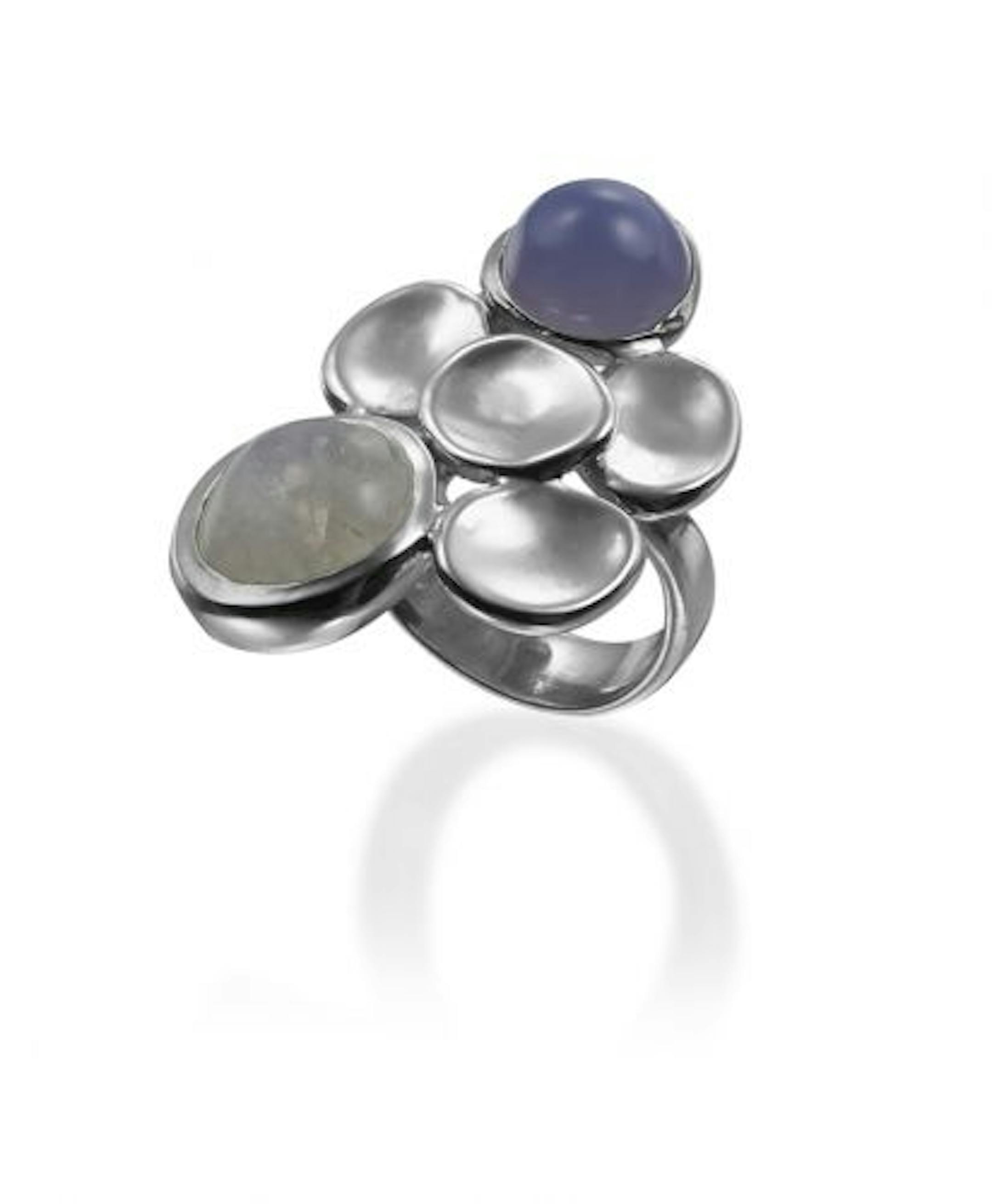 The Robert Lee Morris trunk show is Friday.