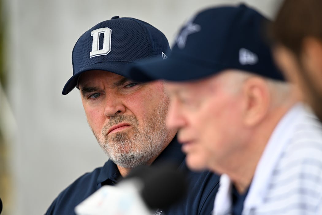 Cowboys head coach Mike McCarthy, left, with owner Jerry Jones.