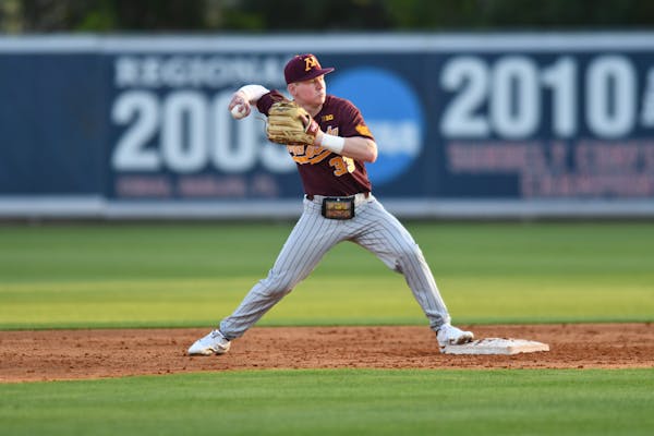 Gophers baseball: Three reasons for hope, three reasons for concern