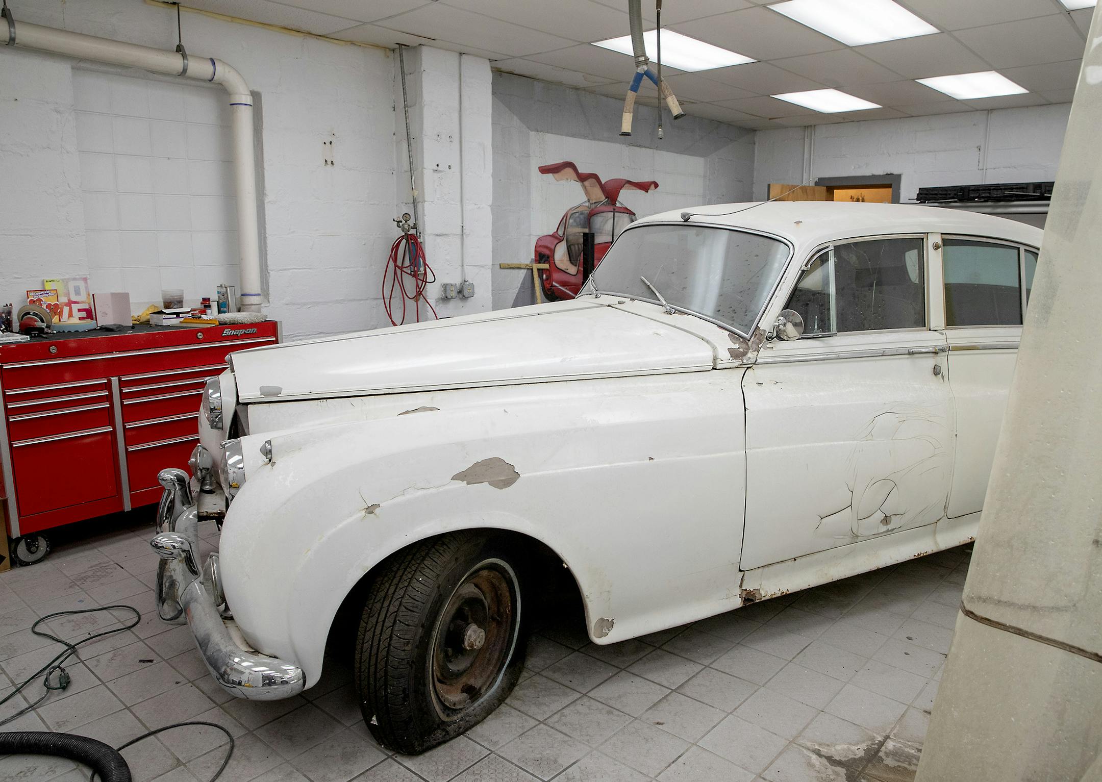 A Rolls-Royce-looking car has been a return customer for more than 40 years.