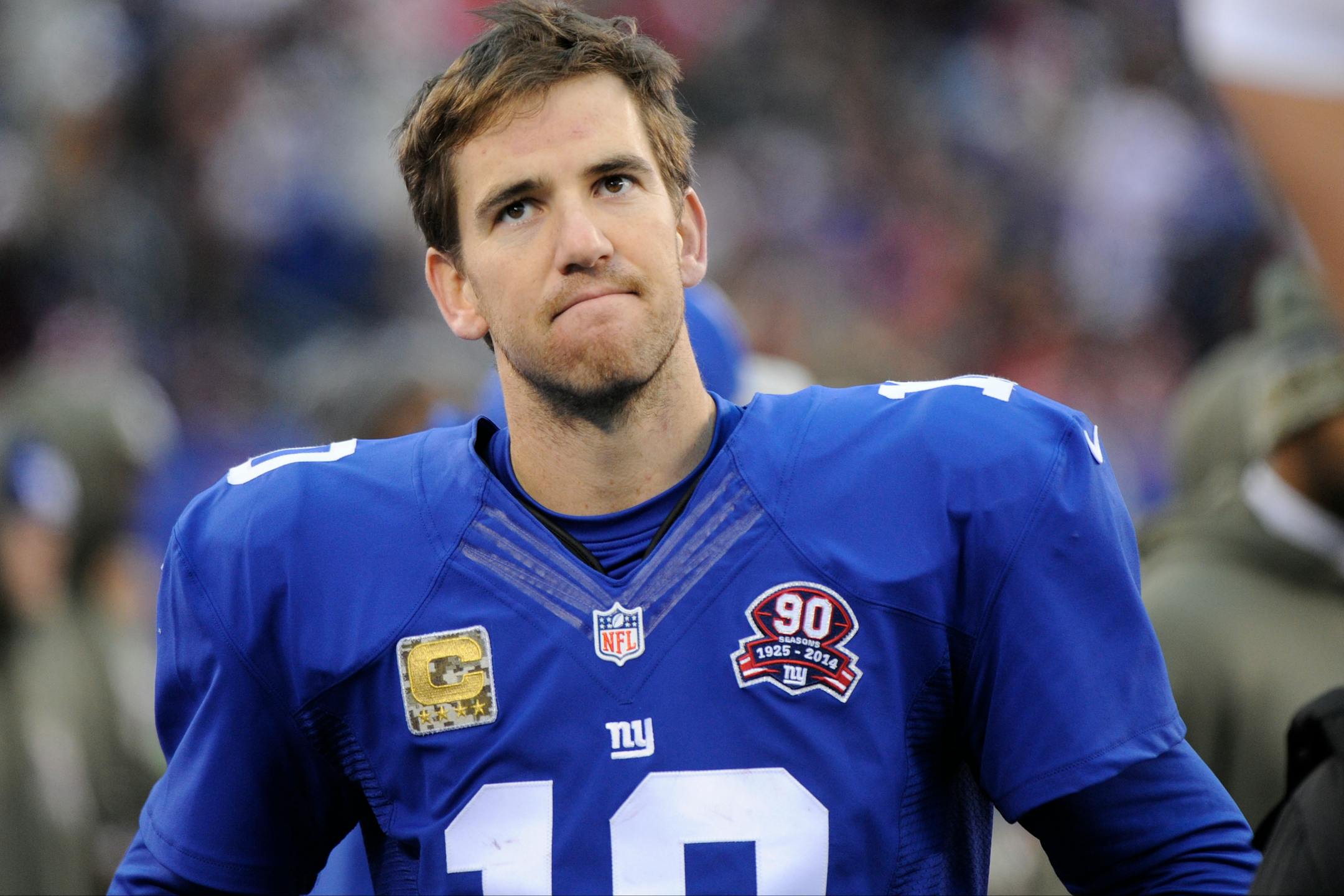 New York Giants quarterback Eli Manning (10)