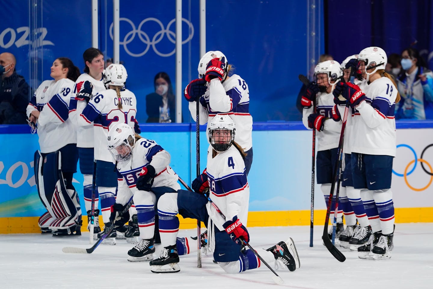 Canadian women's hockey team battle-tested for Beijing by men's