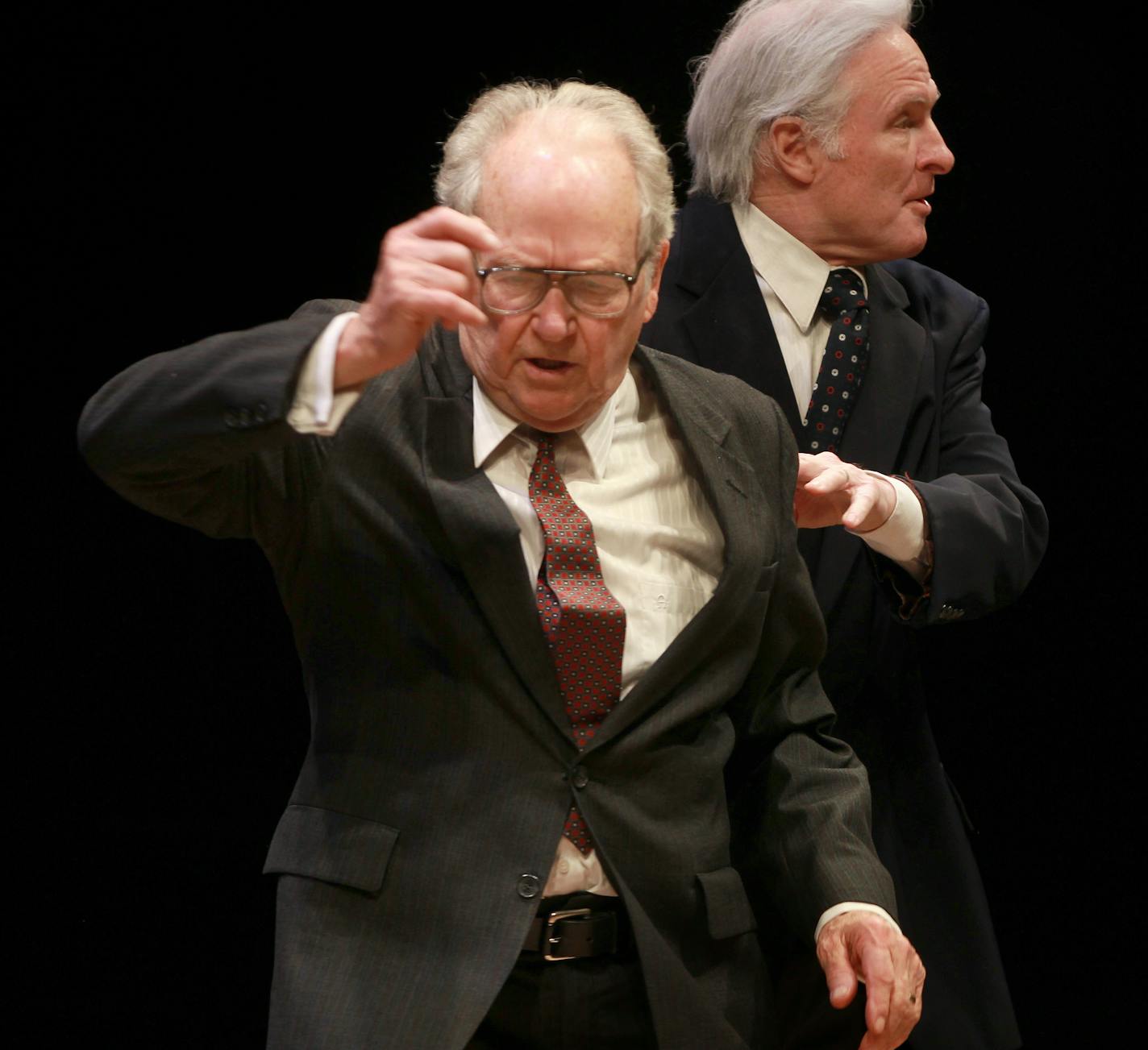 In Front, Clyde Lund as Harry Blackmun and Nathaniel Fuller as Warren Burger at the History Theater in St. Paul. ] TOM WALLACE &#xac;&#x2022; twallace@startribune.com _ Assignments 583586 #20027790A_ February 23, 2013_ SLUG: 583586 stag030313_ EXTRA INFORMATION: Feature on new play by Lee Blessing on Harry Blackmun and Warren Burger -- two St. Paul friends who became friendly rivals on the U.S. Supreme Court. A world premiere on the jurist who wrote the Roe decision 40 years ago. Directed by Joe
