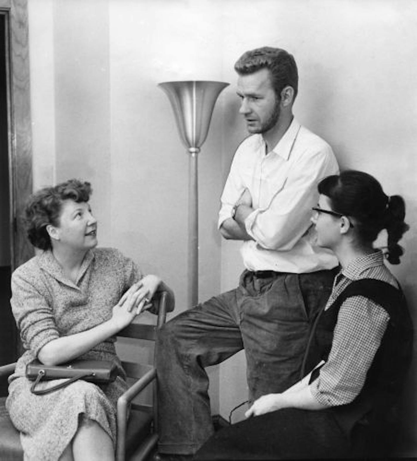 Poet Isabella Gardner, left, with Minneapolis School of Art students Bill Ellingson and Cecilia Leismer, Nov. 1, 1959 Powell Krueger, Star Tribune file