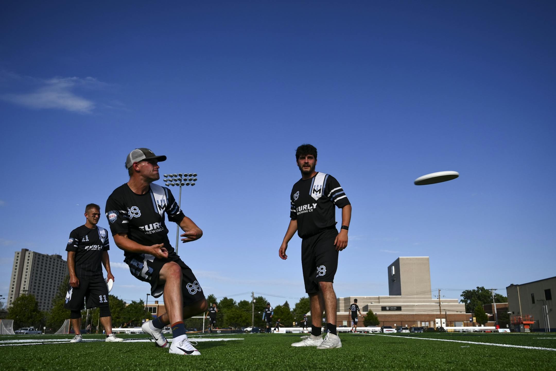 Minnesota Wind Chill players practiced before a game last season.