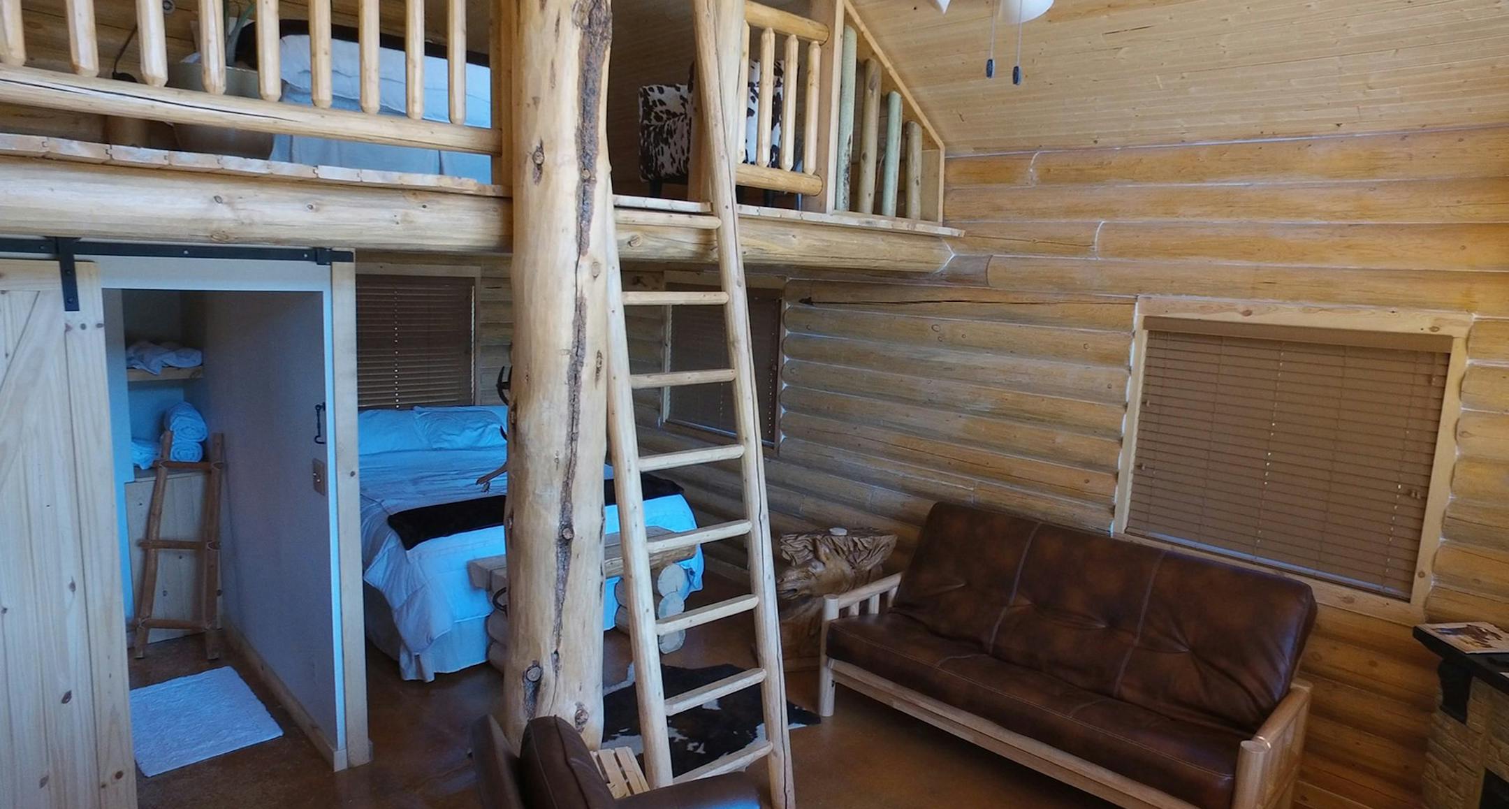 Inside one of the newly finished log cabins at Trail City Bed and Breakfast in Coolidge, Kan. (Matt Riedl/Wichita Eagle/TNS) ORG XMIT: 1232342
