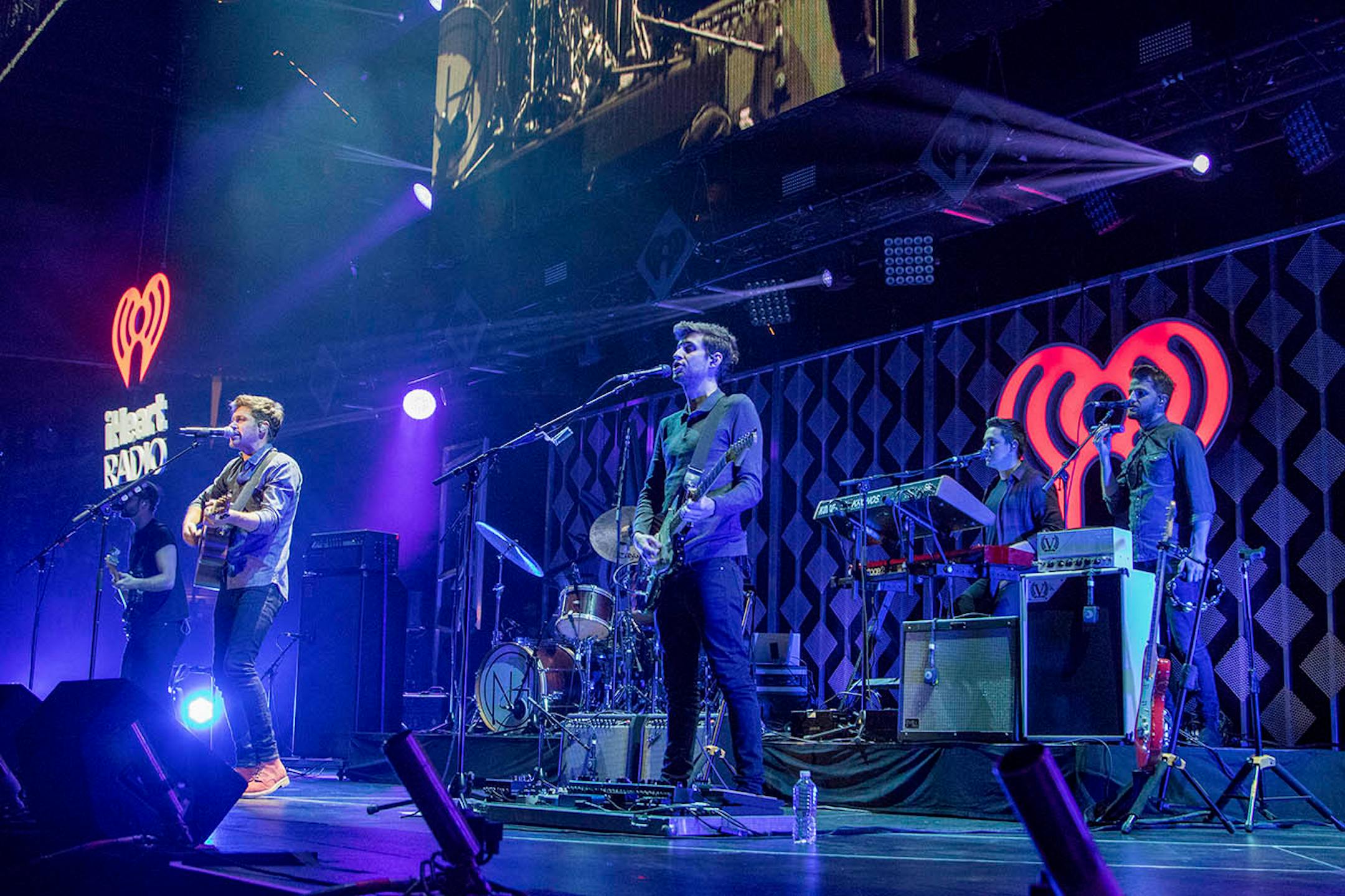 Niall Horan performs at Jingle Ball.