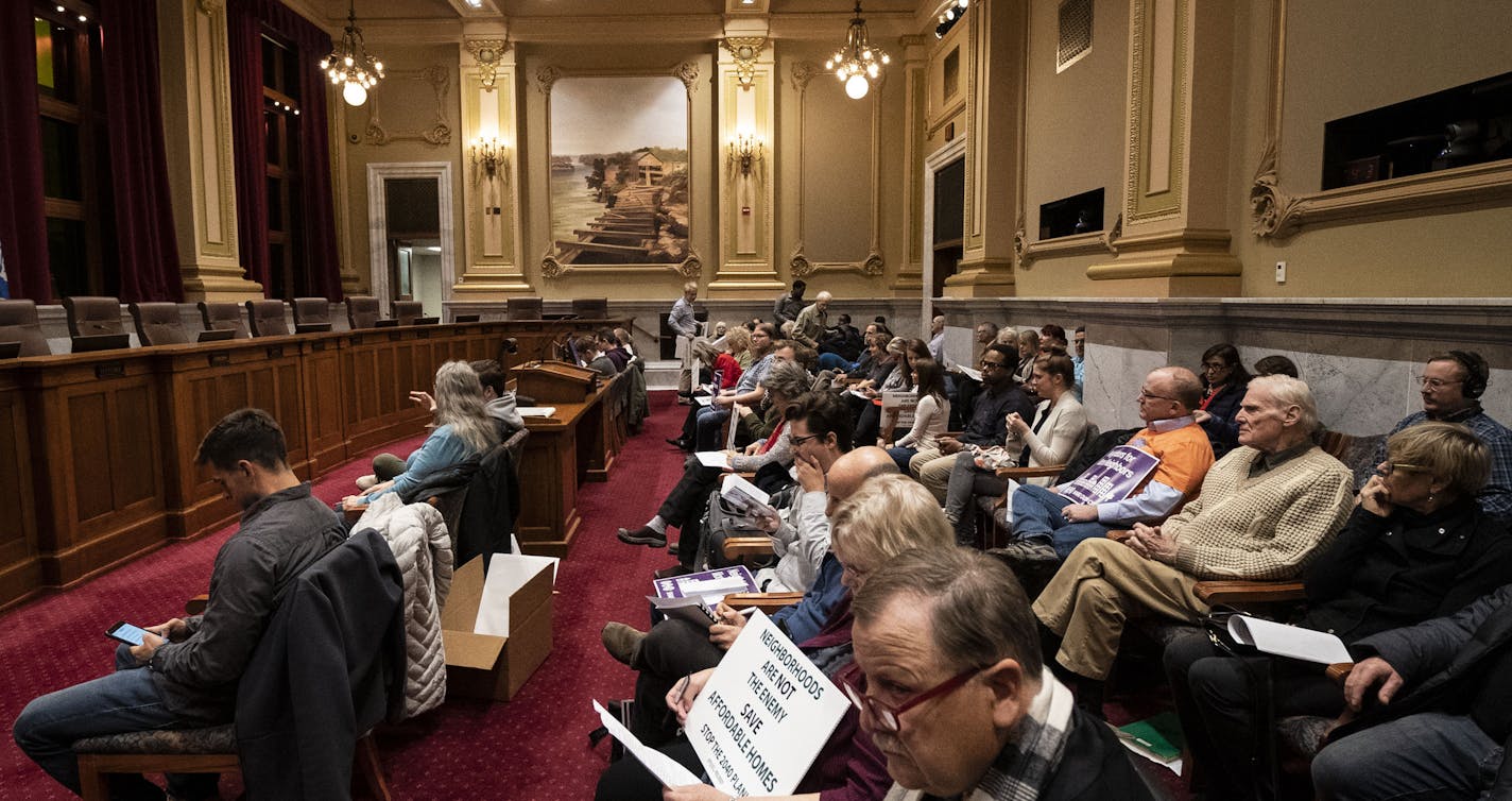 There was a full crowd in the chambers and overflow rooms during a public hearing on the 2040 Comprehensive Plan at City Hall in Minneapolis, Minn., on Wednesday, November 14, 2018. ] RENEE JONES SCHNEIDER &#x2022; renee.jones@startribune.com