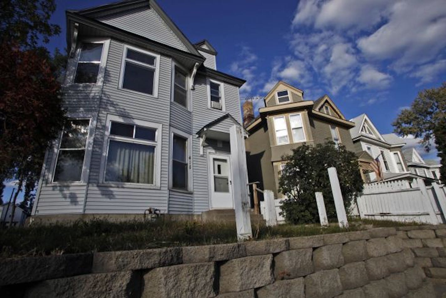 These homes are typical of the existing homes in the Rivoli Bluff area.