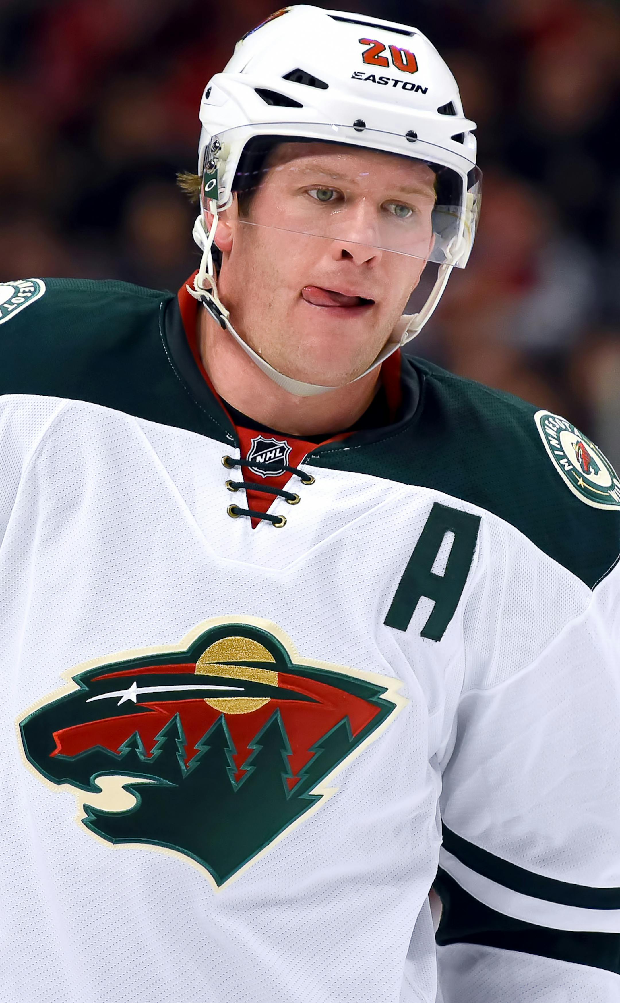 January 11, 2015: Minnesota Wild Defenceman Ryan Suter (20) [3506] in action during a game between the Minnesota Wild and the Chicago Blackhawks at the United Center, in Chicago, IL. (Icon Sportswire via AP Images) ORG XMIT: 229951