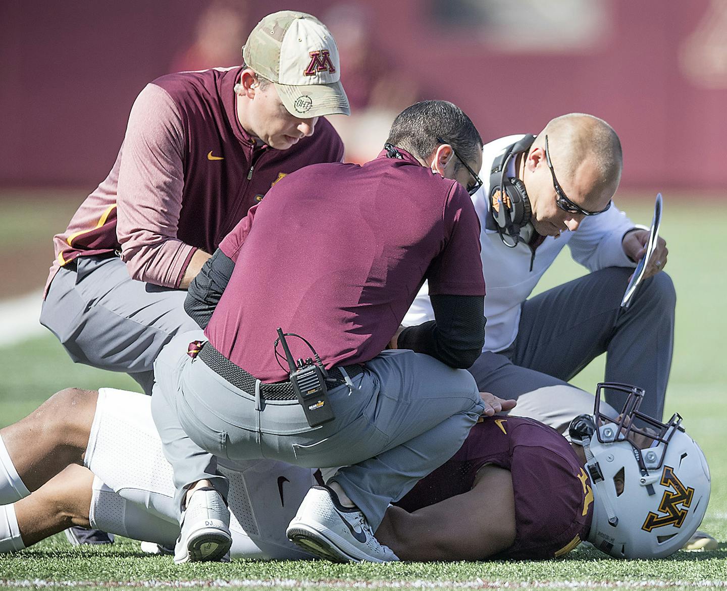 Minnesota's Head Coach P. J. Fleck checked on Minnesota's defensive back Antoine Winfield Jr. during the first quarter as the Gophers took on Maryland at TCF Bank Stadium, Saturday, September 30, 2017 in Minneapolis, MN. ] ELIZABETH FLORES &#xef; liz.flores@startribune.com