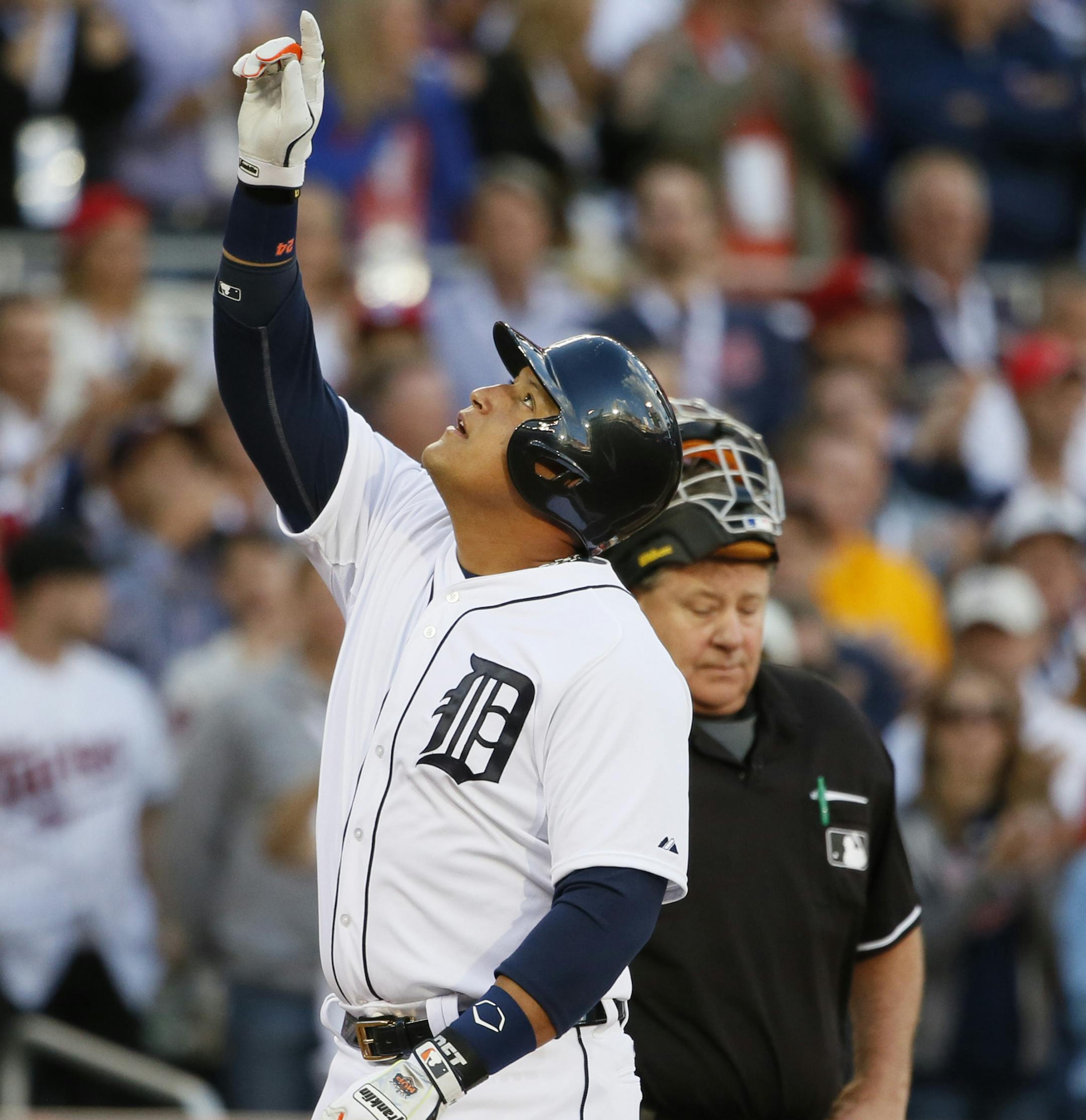 Miguel Cabrera, 1B, Detroit Tigers hits a first inning home run to give the American League the first lead of the 2014 All_Star Game. ] (KYNDELL HARKNESS/STAR TRIBUNE) kyndell.harkness@startribune.com During the All-Star game at Target Field in Minneapolis, Min. Tuesday, July 15, 2014.