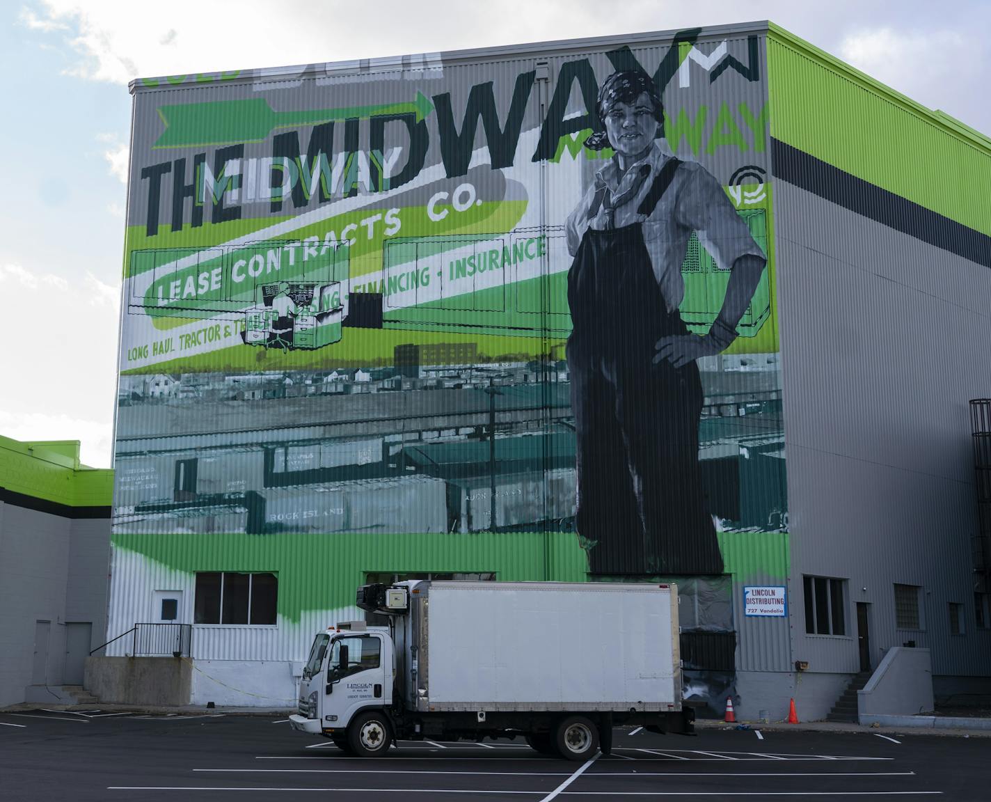 Mural by Wes Winship titled "The Midway" in St. Paul, Minn. on Friday, October 16, 2020. ] RENEE JONES SCHNEIDER renee.jones@startribune.com