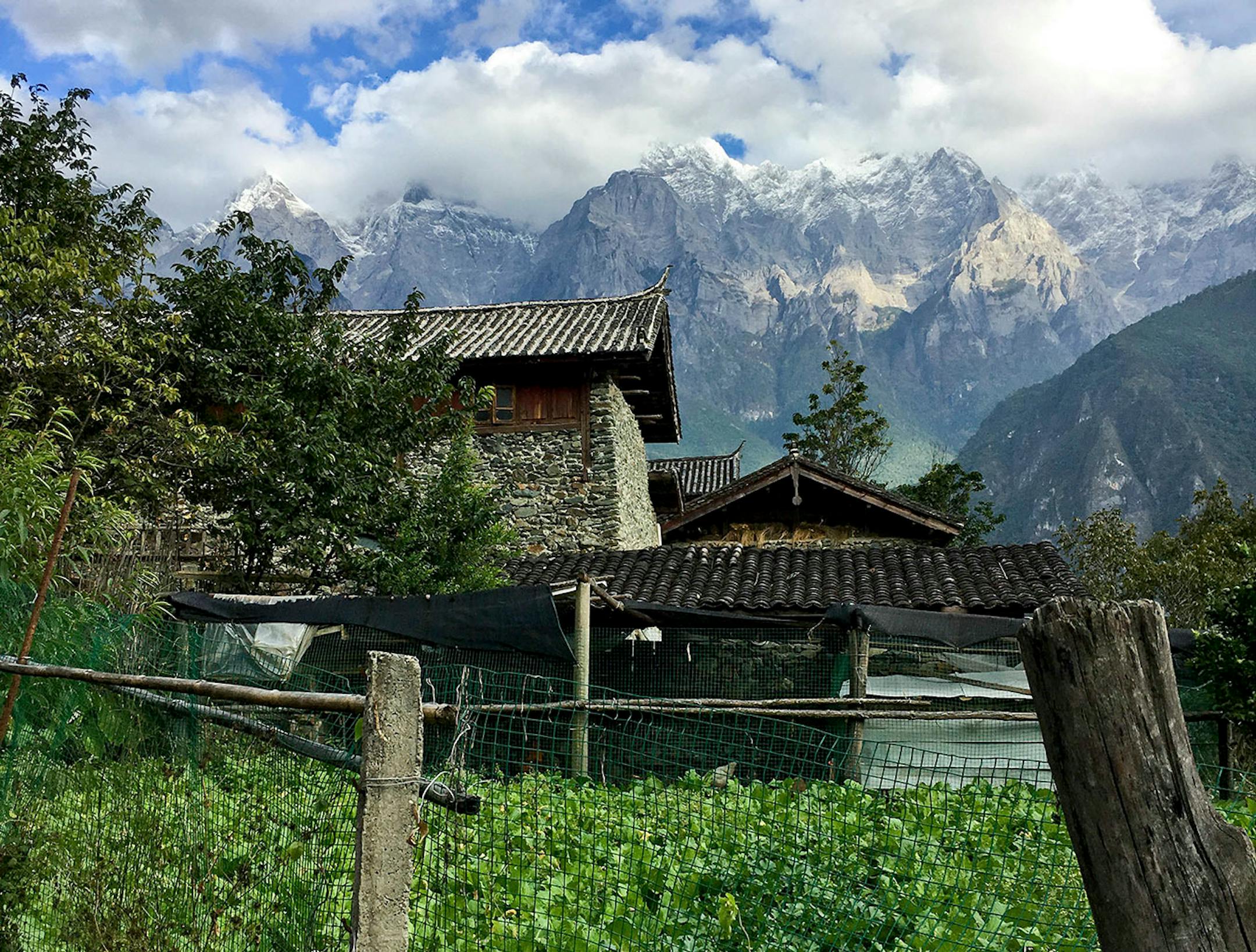 The Tiger Leaping Gorge trail offers views of Jade Dragon Snow Mountain, the most southerly snow-capped mountain in the Northern Hemisphere outside of the Andes.