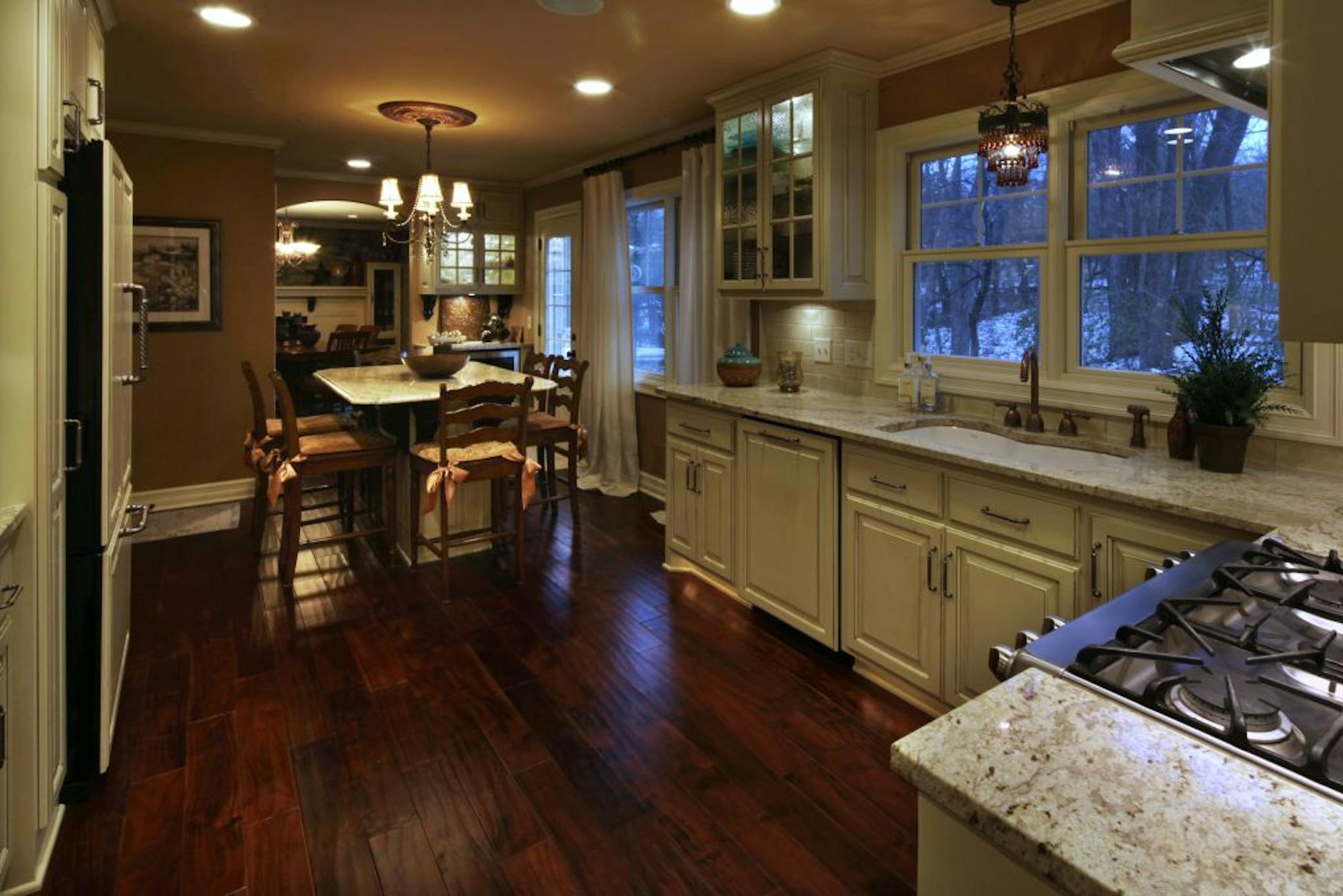 Kris Westall's remodeled kitchen which was designed by Sue Hunter.