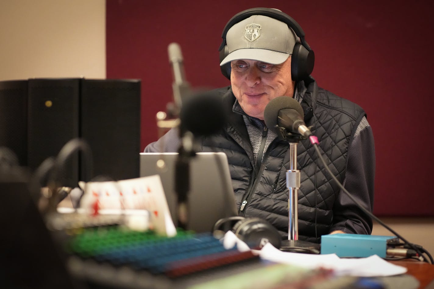 After 37 years, Tom Barnard records one of his final morning shows for KQRS in his personal studio St. Louis Park, Minn., on Monday, Dec. 19, 2022. ] SHARI L. GROSS • shari.gross@startribune.com