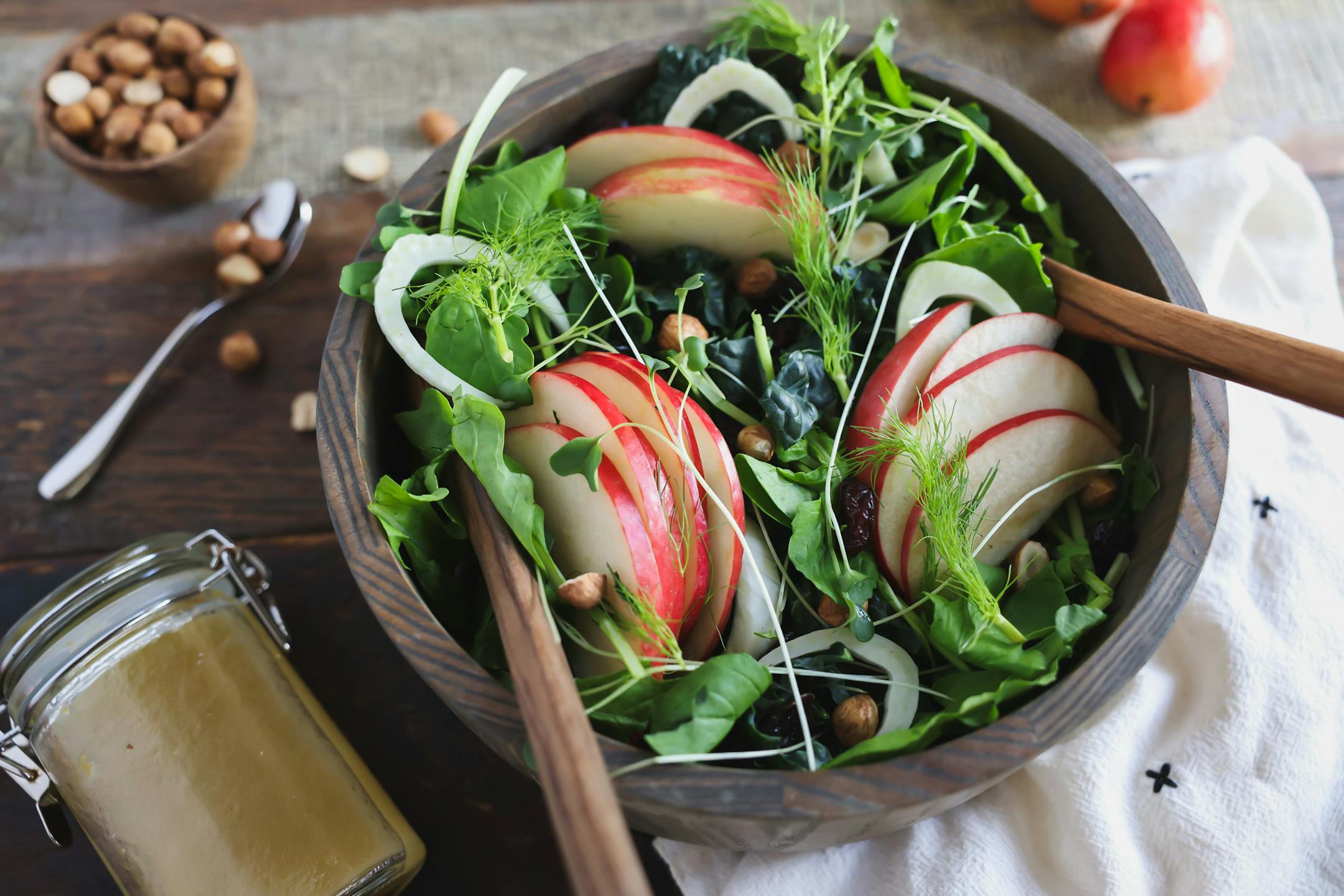 Cooler temps, fall salads, apple fennel salad, maple vinaigrette