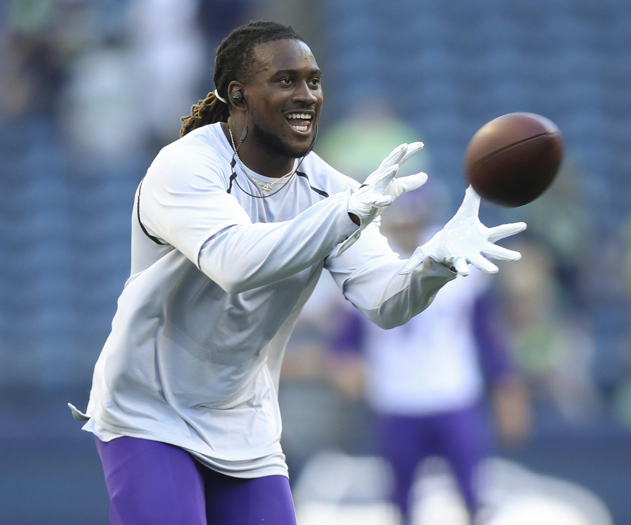 Vikings wide receiver Cordarrelle Patterson caught a pass during pregame warmups Thursday night. ] JEFF WHEELER &#xef; jeff.wheeler@startribune.com The Minnesota Vikings faced the Seattle Seahawks in their second NFL preseason game of the year Thursday night, August 18, 2016 at CenturyLink Field in Seattle.