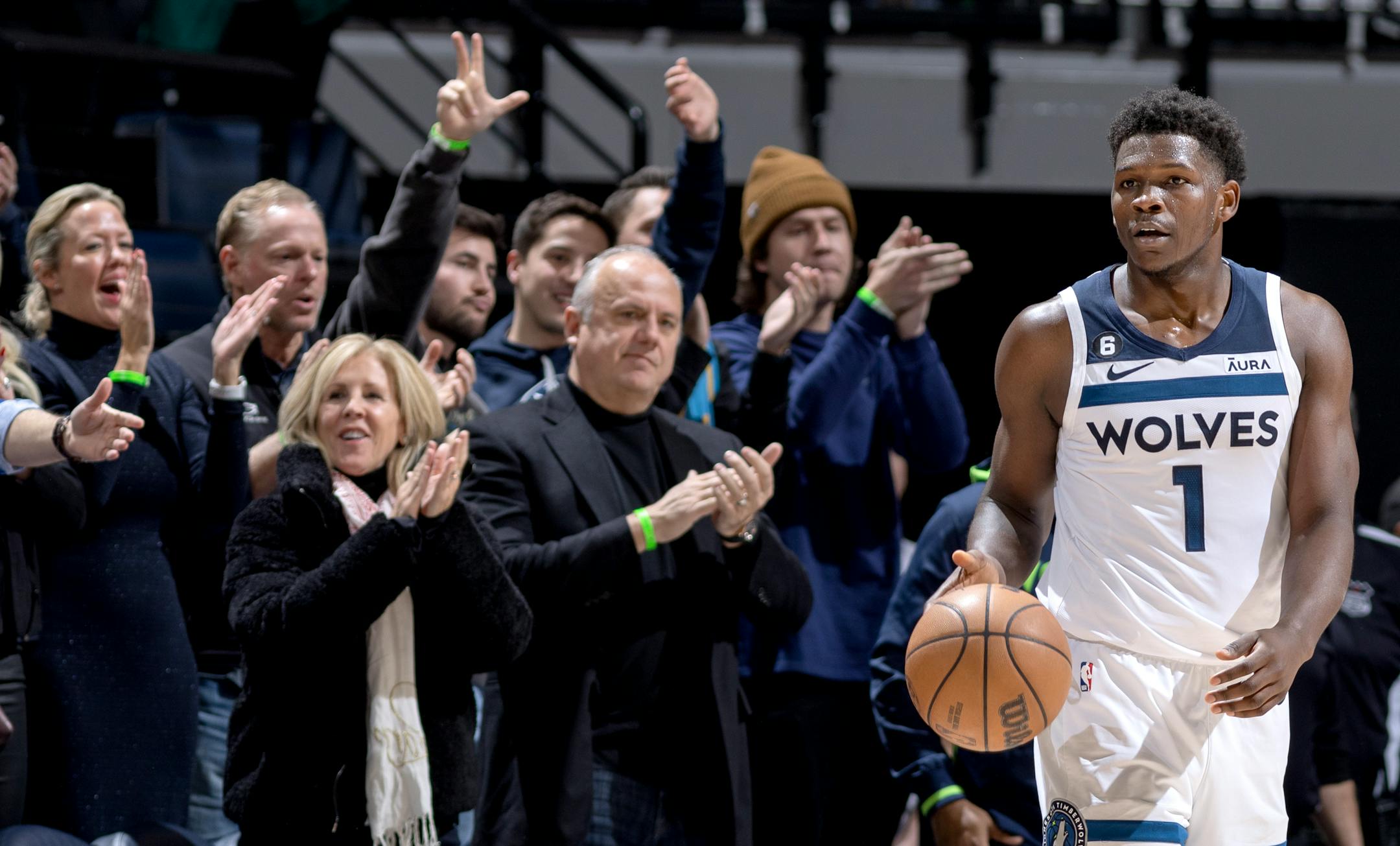Anthony Edwards (1) and the Minnesota Timberwolves are applauded in the final seconds of the game.