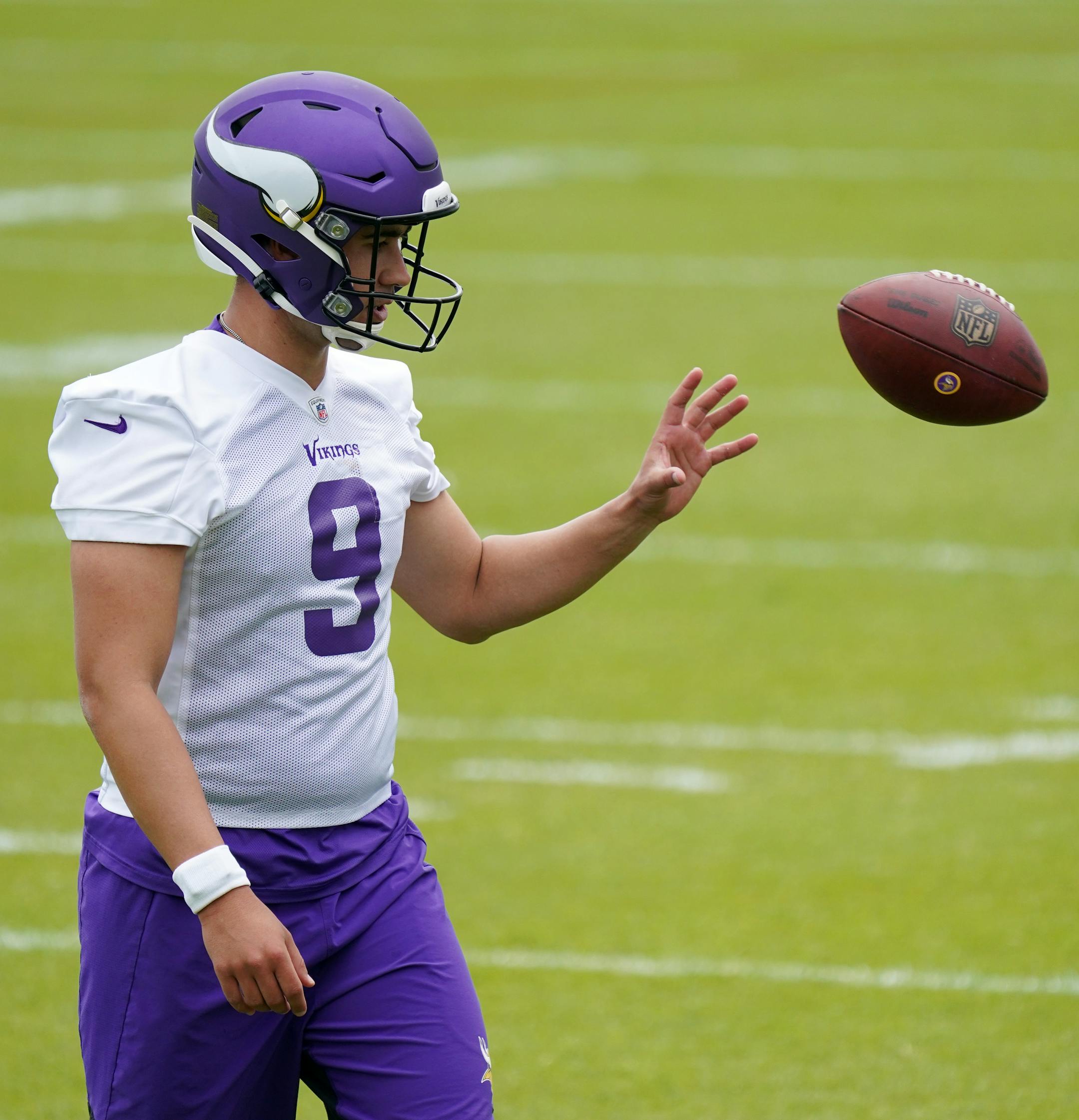 Minnesota Vikings punter Zach Von Rosenberg (9) practiced.