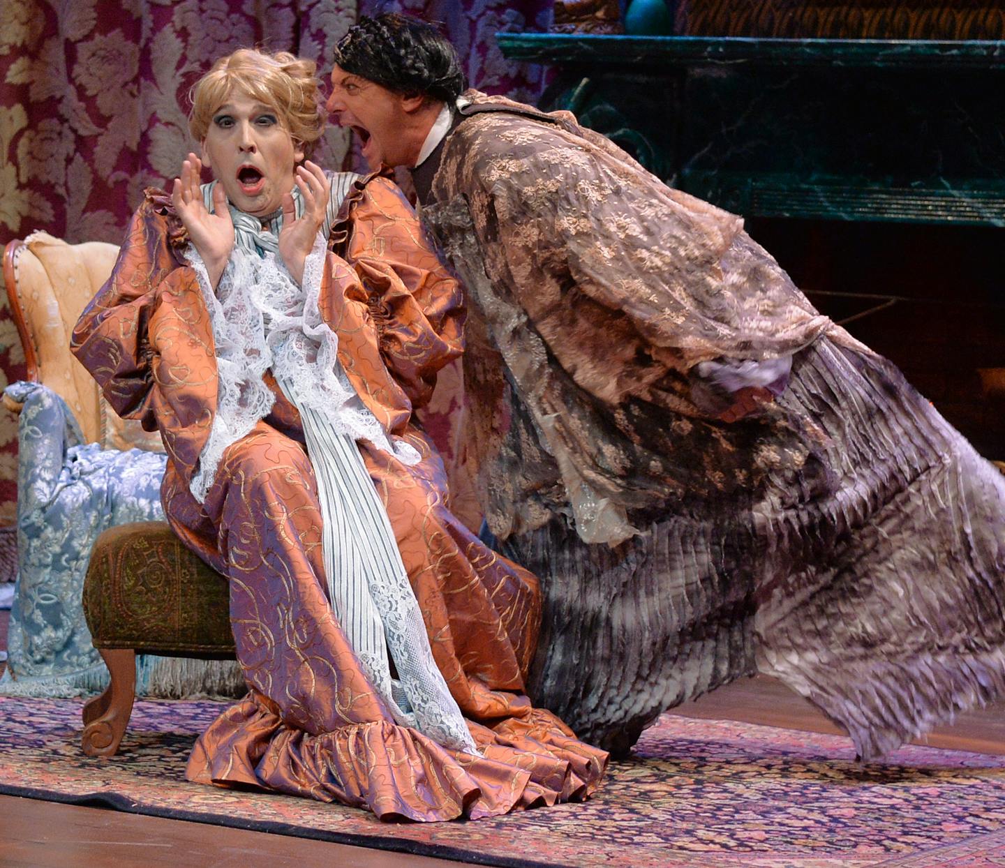 Stephen Cartmell as Jane Twisden (right) and Bradley Greenwald as Lady Enid Hillcrest in the Jungle Theatre's production of "They Mustery of Irma Vep". ] (SPECIAL TO THE STAR TRIBUNE/BRE McGEE) **Stephen Cartmell (right, as Jane Twisden), Bradley Greenwald (left, as Lady Enid Hillcrest)