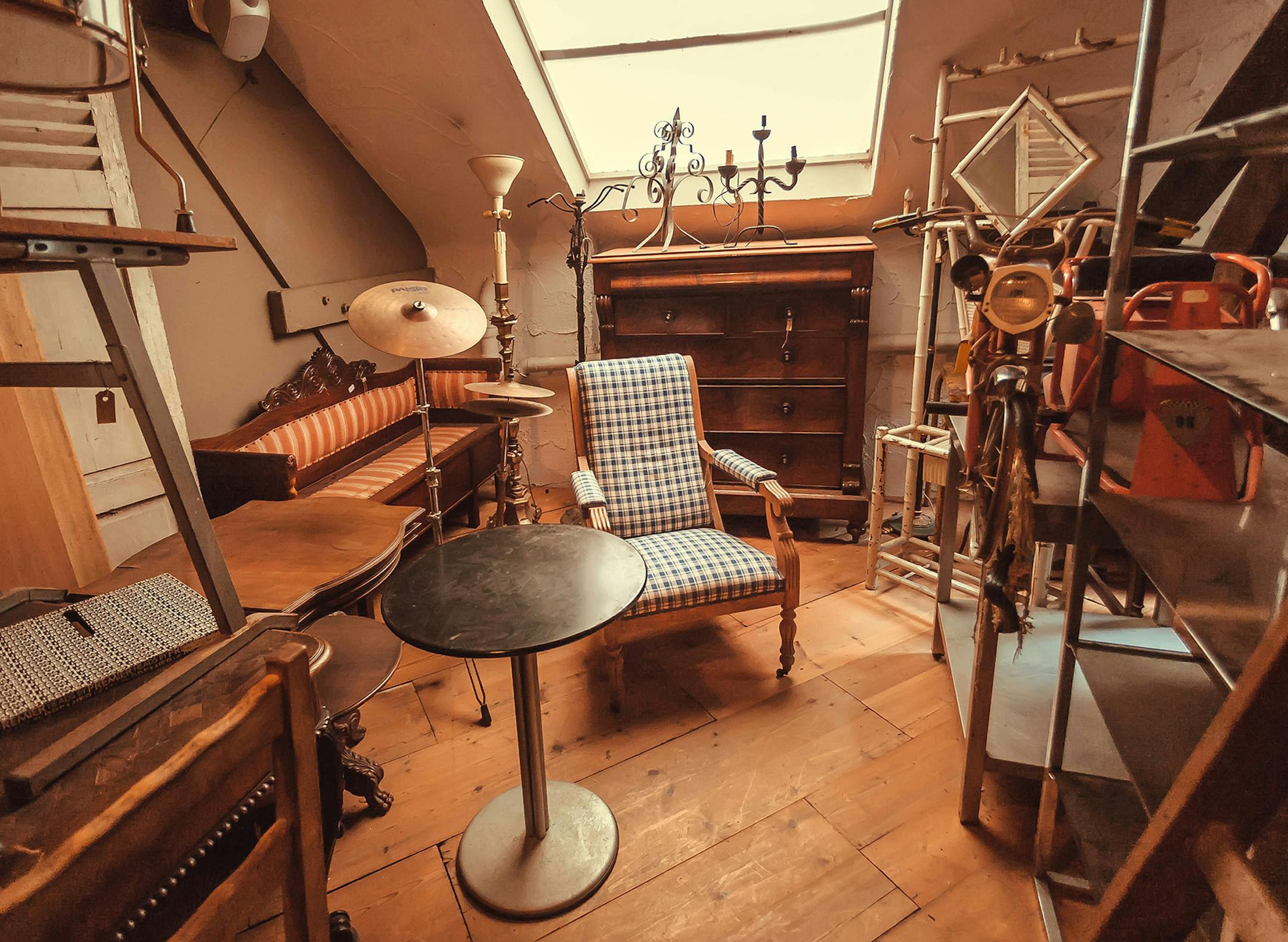 What your millennial kids don’t want: Heavy antiques, brown wood, your old Steinway. (Dreamstime/TNS)