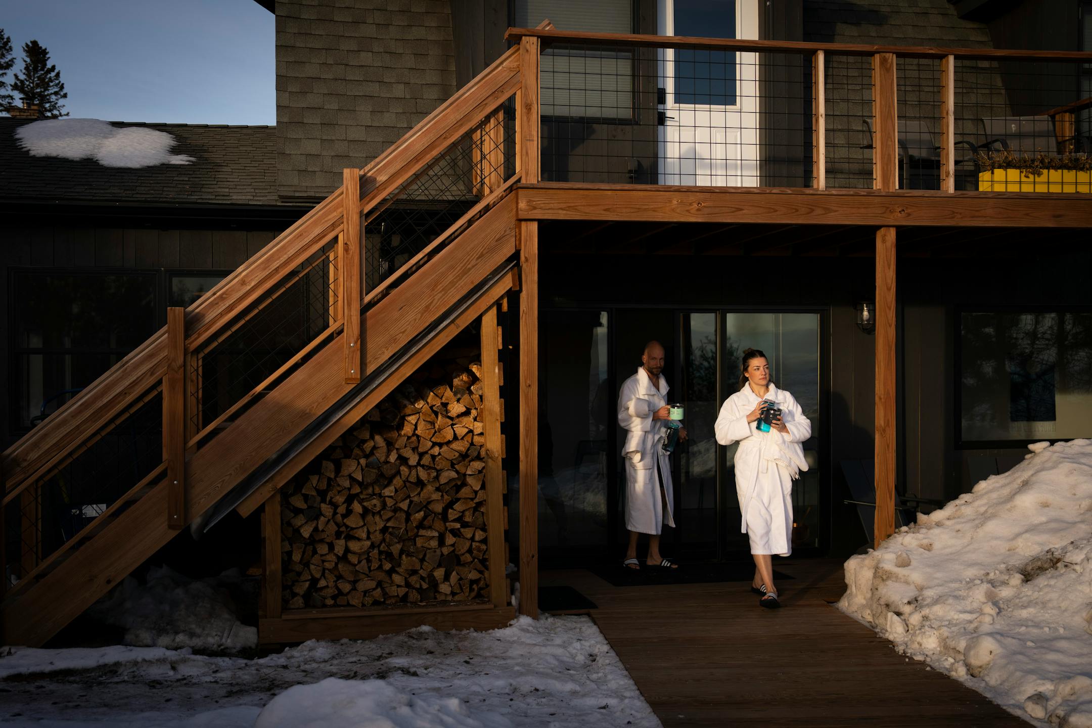 Sven Hoaglund and Ana Macy left the dressing room/community room to walk to their sauna at Sisu and Löyly Sauna.