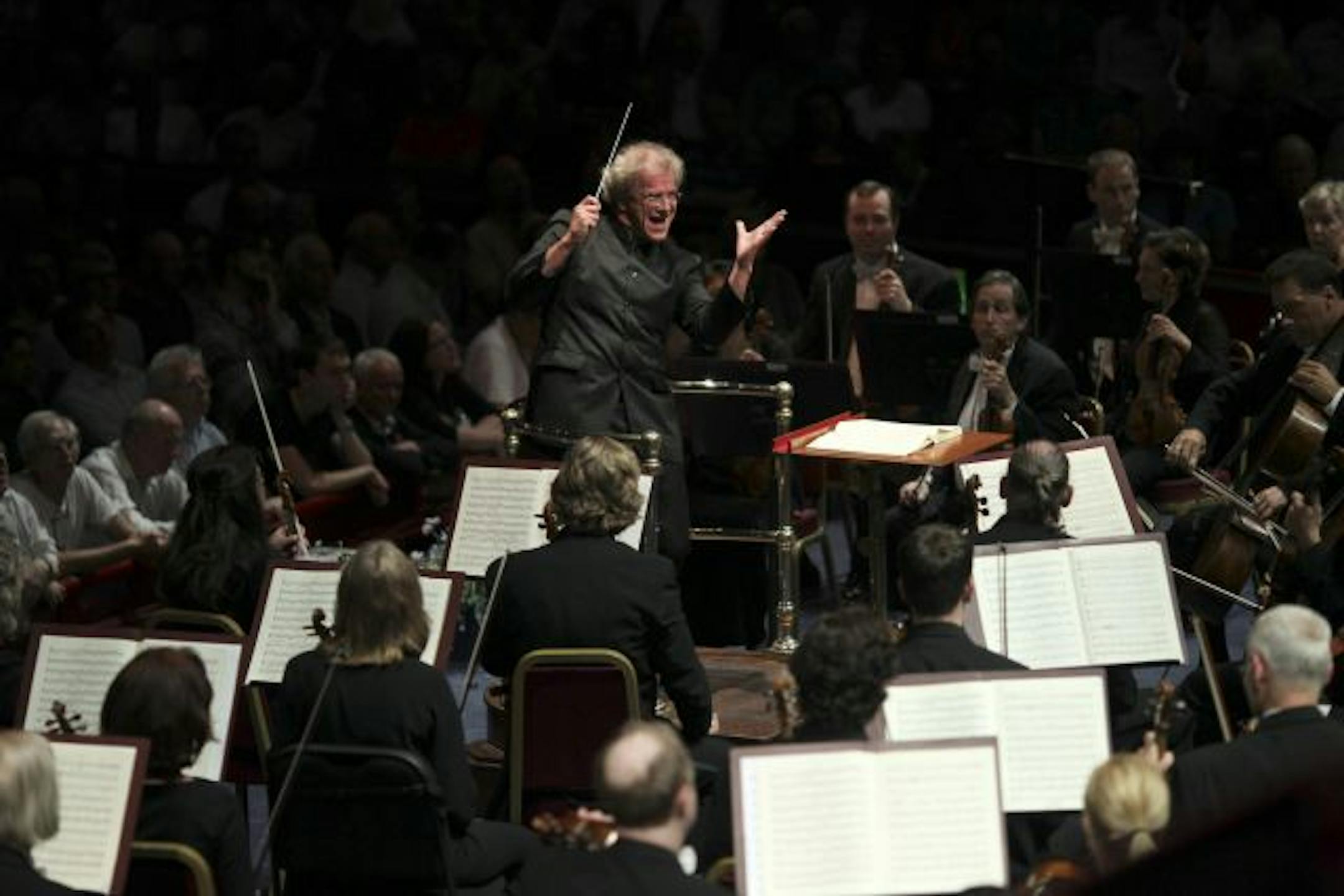 Osmo Vanska leads the Minnesota Orchestra at Royal Albert Hall in London Aug. 28.