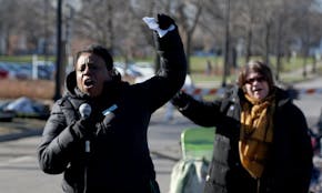 St. Paul police union criticizes AFSCME for support of Jamar Clark protesters
