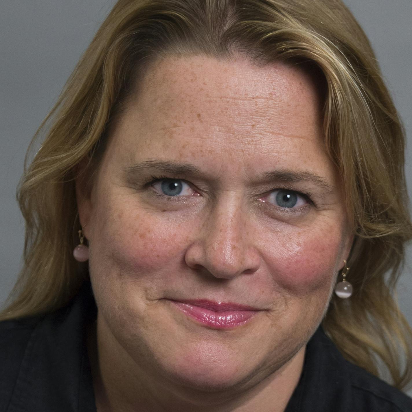 Rochelle Olson, Star Tribune staff. Bio photo. Staff directory mugshots taken Sept 11, 2014 mugs Photo: Tom Wallace, Star Tribune stribmugs091114