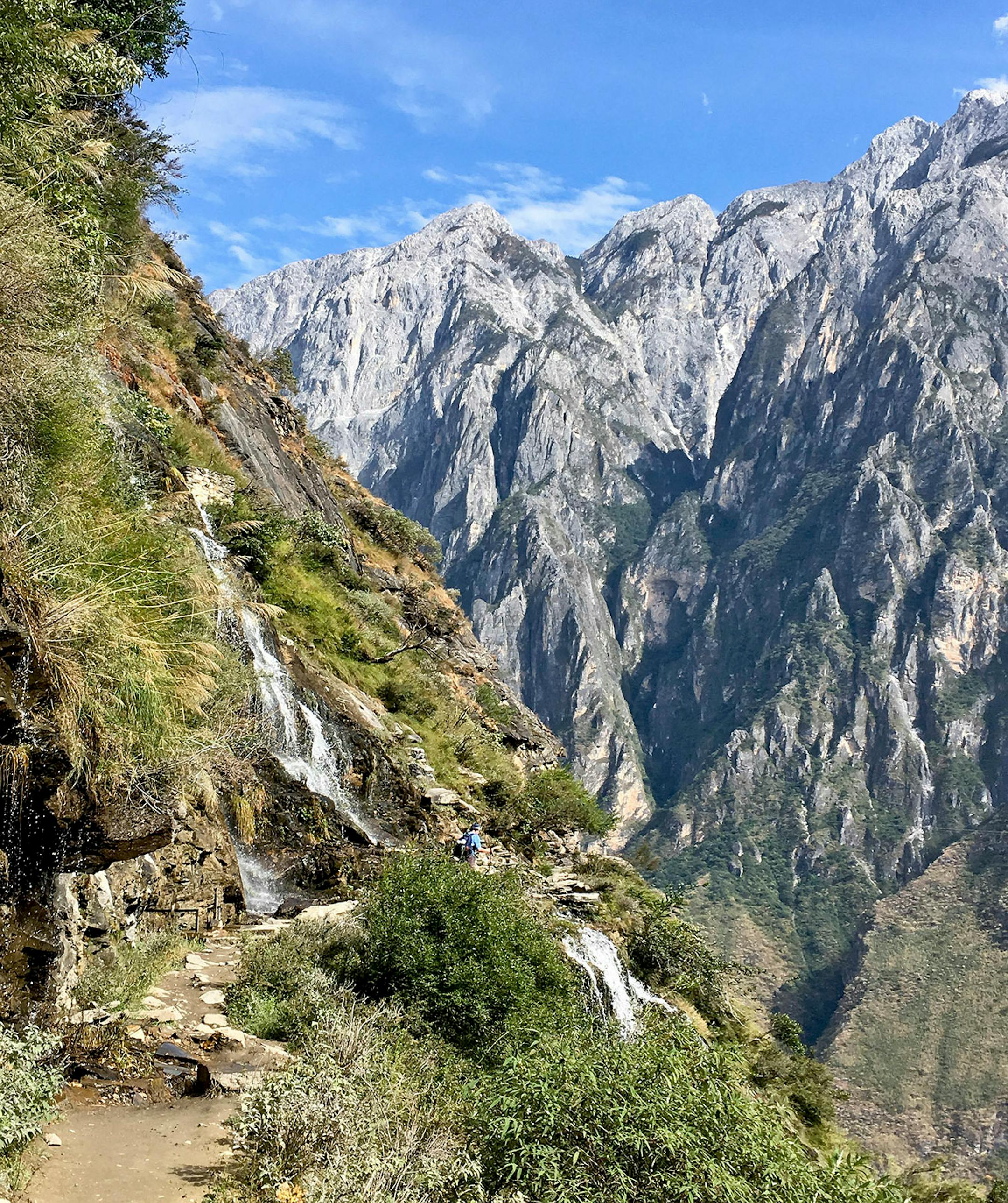 The final one-third of the Tiger Leaping Gorge trail features sections that are little more than rocky ledges.