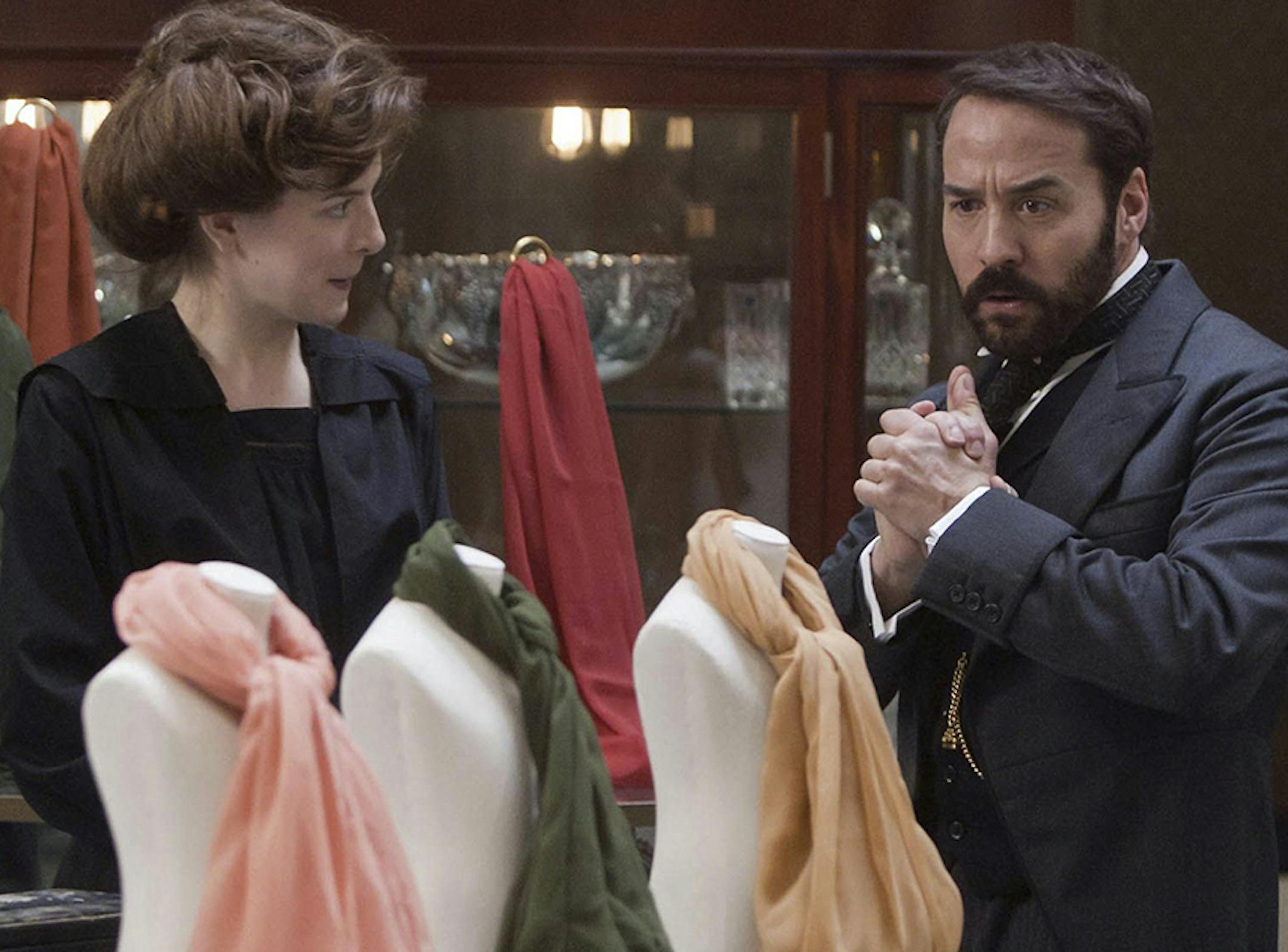 Jeremy Piven is the title character in the TV miniseries “Mr. Selfridge,” about a retailing entrepreneur in London.