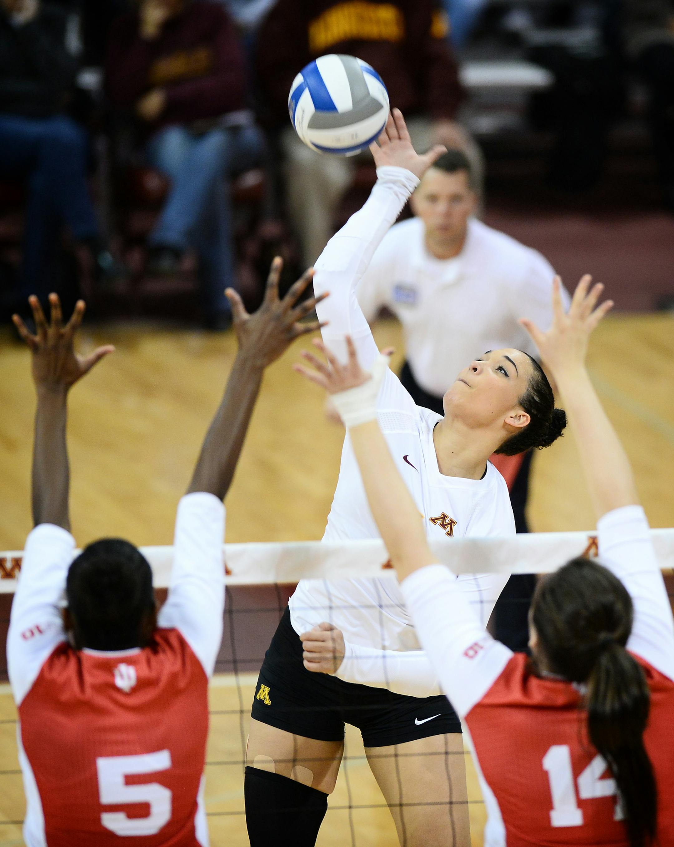 Minnesota outside hitter Daly Santana (1) was able to score off a kill in the first set against Indiana Wednesday. ] (AARON LAVINSKY/STAR TRIBUNE) aaron.lavinsky@startribune.com The University of Minnesota Gophers volleyball team (No. 4) played the Indiana Hoosiers on Wednesday, Oct. 28, 2015 at the University of Minnesota Sports Pavilion.