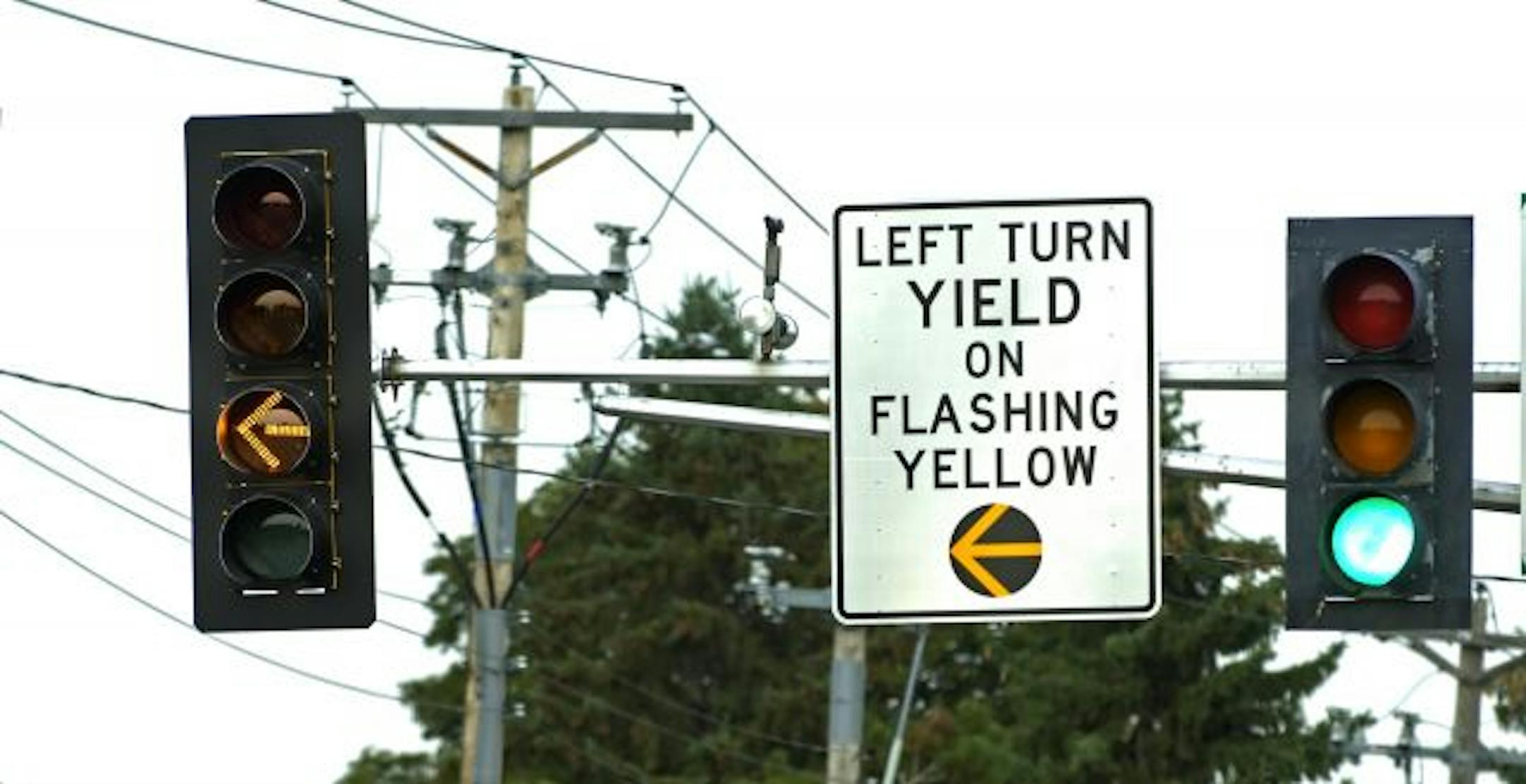 The flashing yellow light at Dodd Road and Hwy. 110 had been the state's only such signal. The new signal will be tried in Eagan.