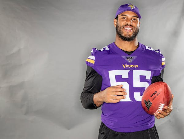 Anthony Barr didn't want to leave the Vikings after playing here for five seasons.