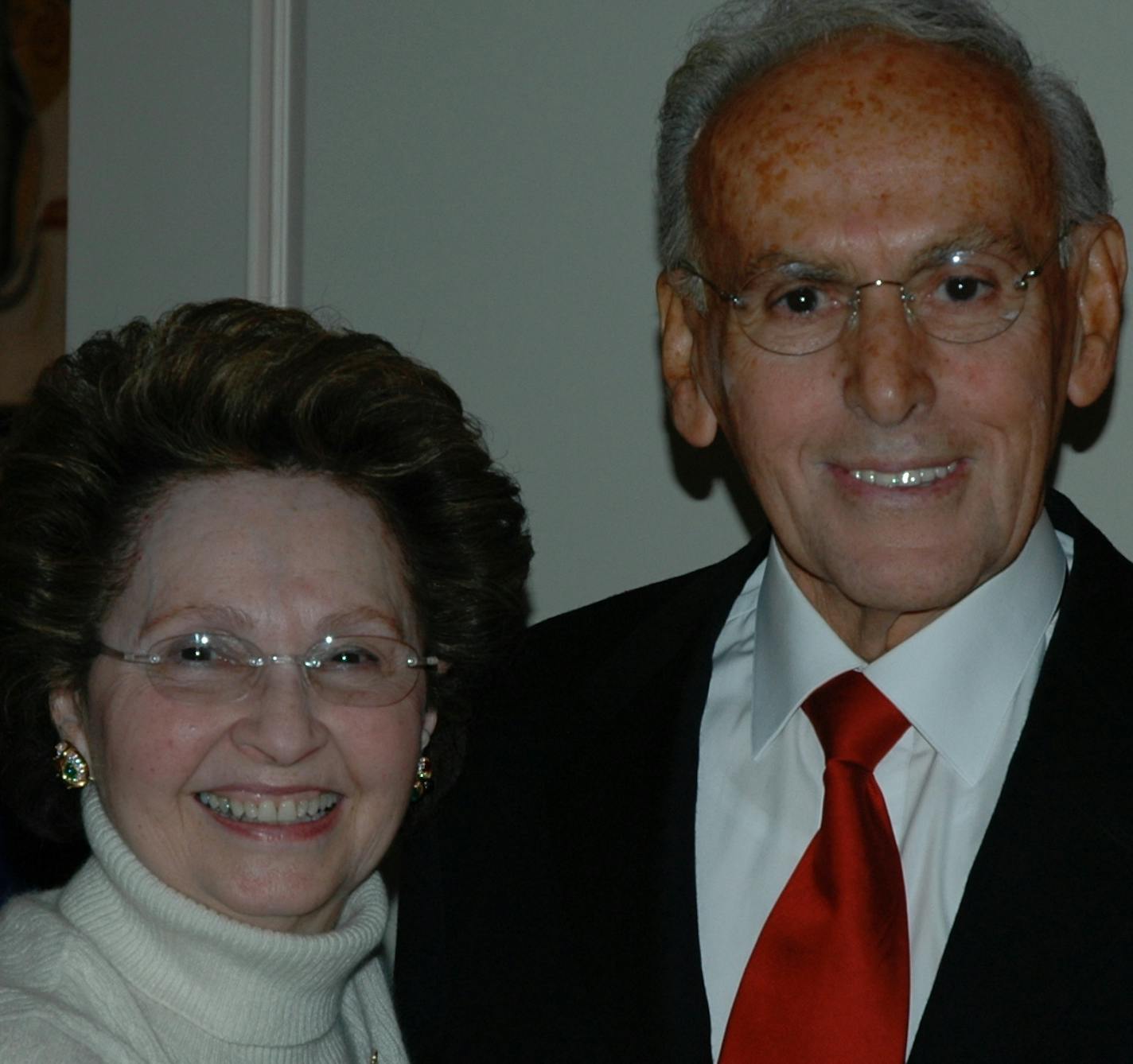 Zygi and Mark Wilf's parents, Suzie and Joe Wilf.