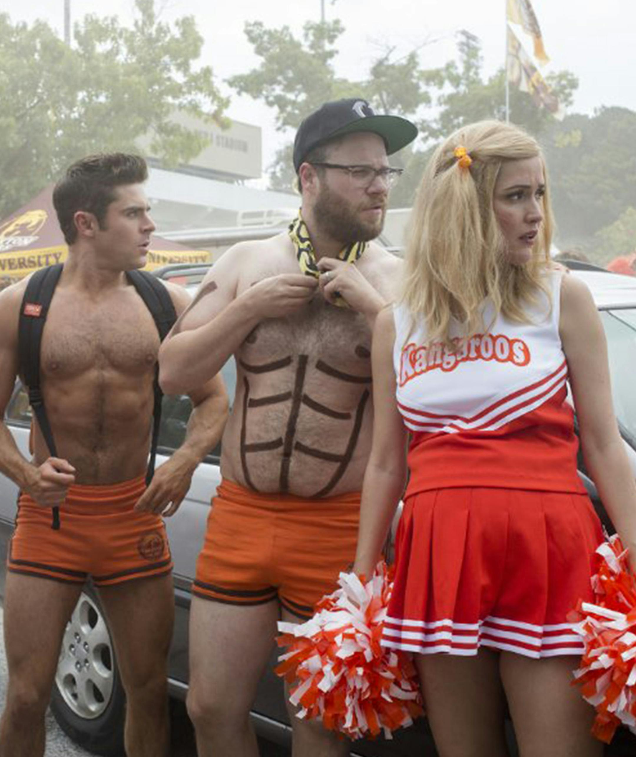 Ike Barinholtz, Rose Byrne, Carla Gallo, Seth Rogen, and Zac Efron in "Neighbors 2: Sorority Rising." (Universal Pictures) ORG XMIT: 1184687