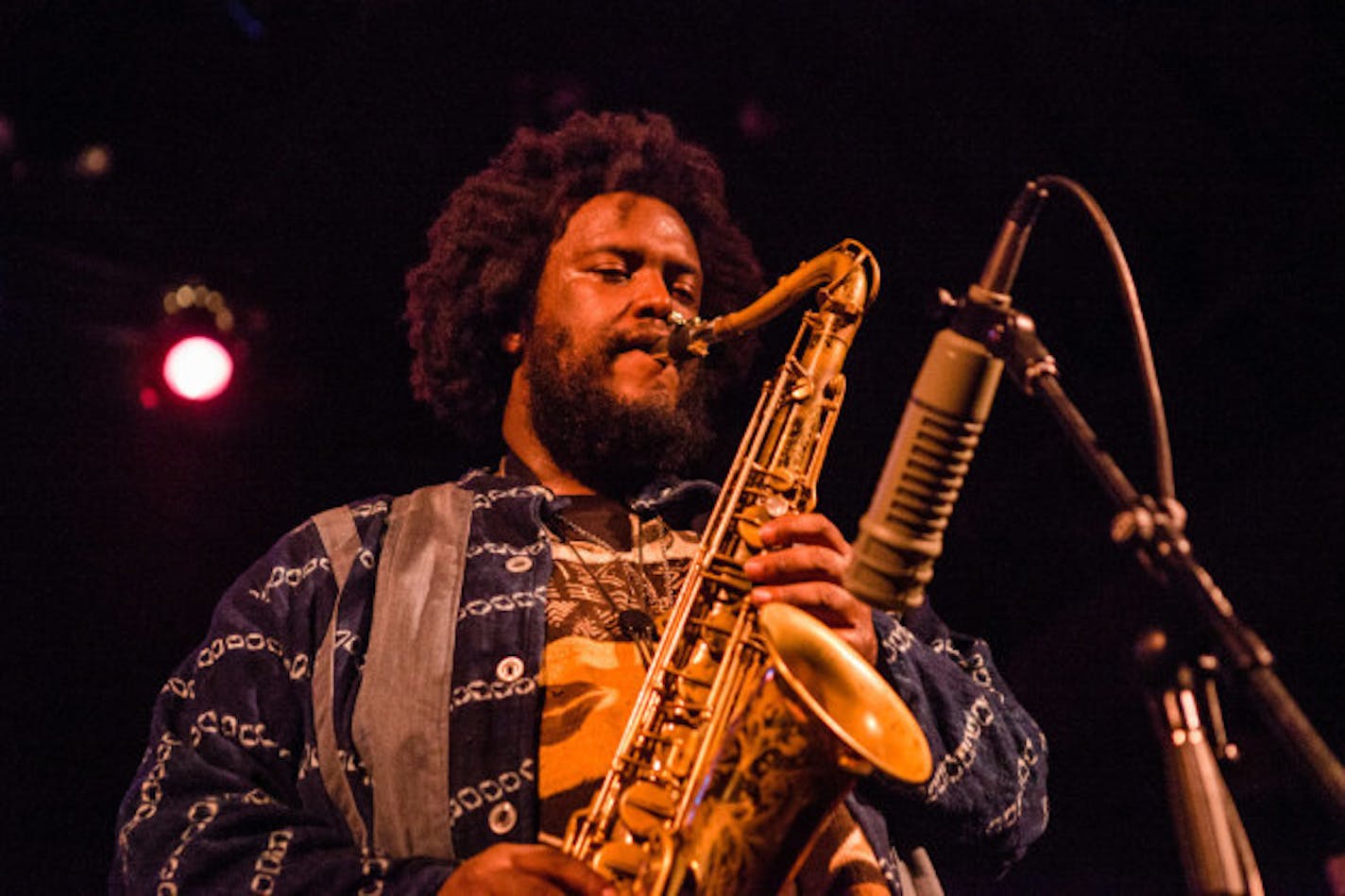 Second-generation Los Angeles jazz musician Kamasi Washington is also known from his Kendrick Lamar collaborations. / Lauren Lancaster, New York Times