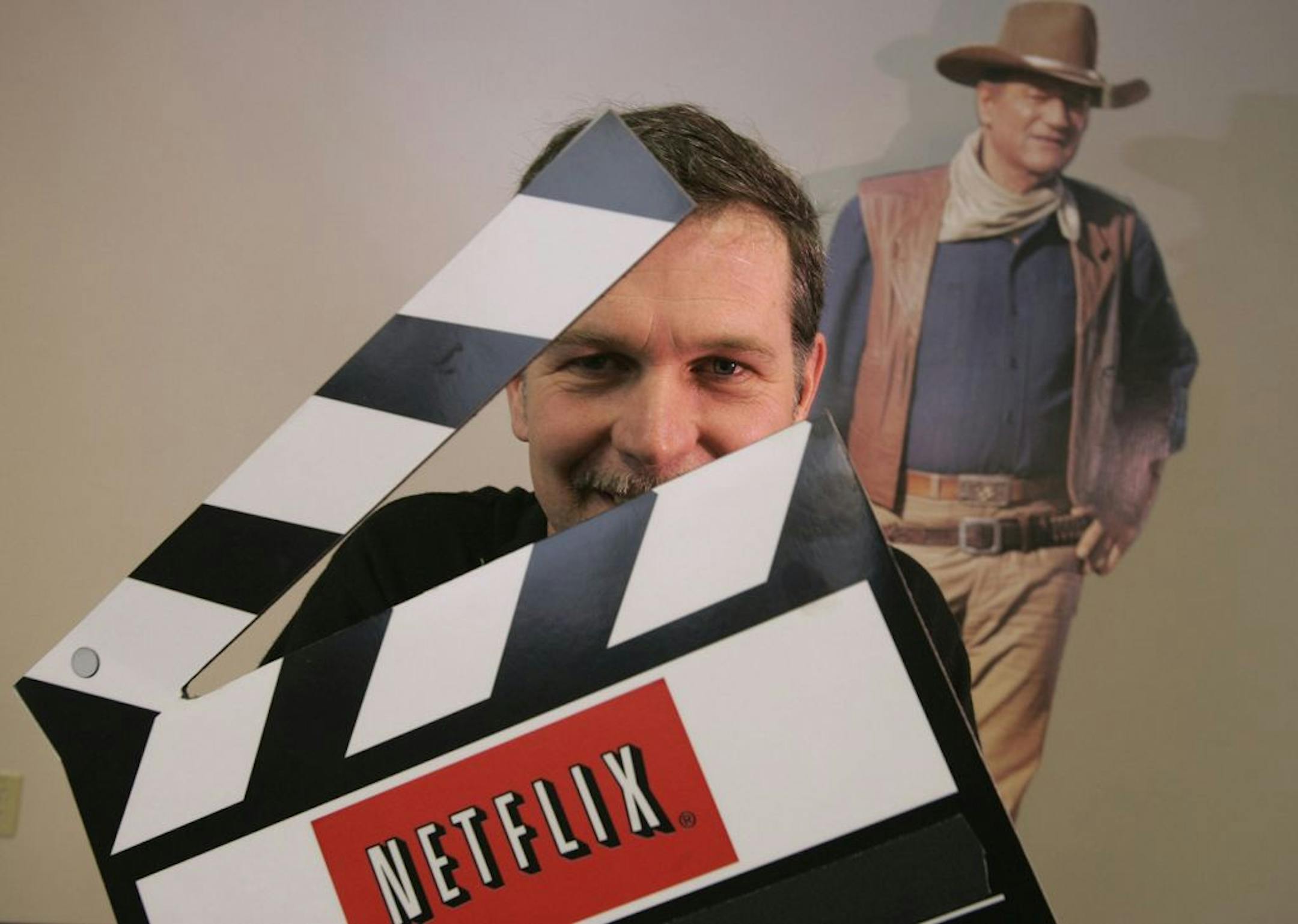 KRT BUSINESS STORY SLUGGED: CPT-NETFLIX KRT PHOTOGRAPH BY GARY REYES/SAN JOSE MERCURY NEWS (April 6) Reed Hastings is CEO and founder of Netflix, the Internet movie rental service based out of Los Gatos, California. (cdm) 2005