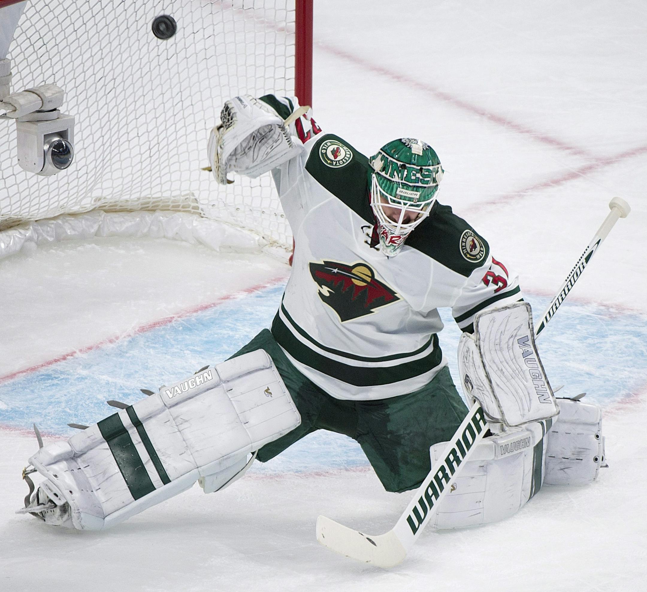 Wild goaltender Josh Harding