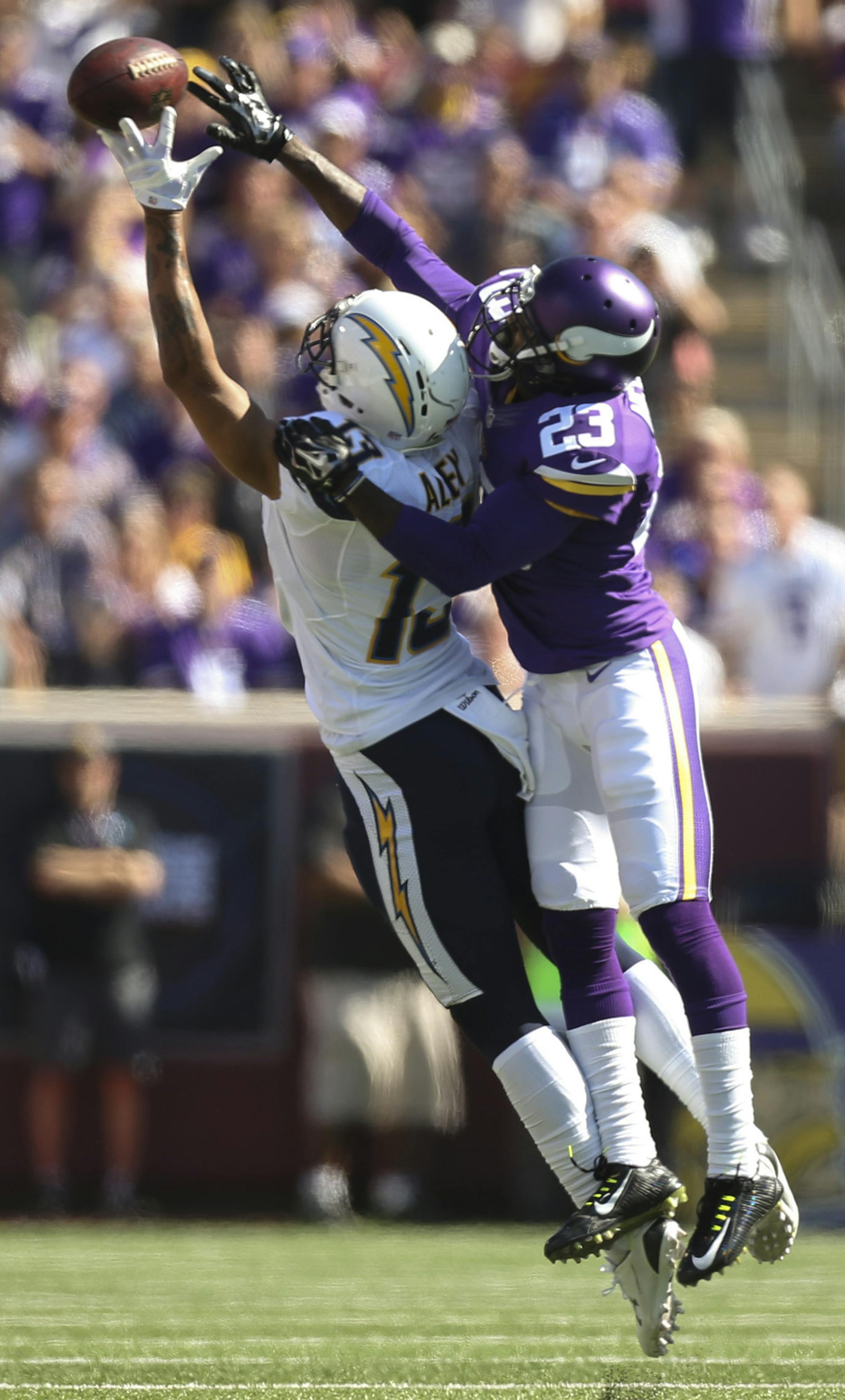 Vikings cornerback Terence Newman (23) broke up a second quarter pass intended Chargers wide receiver Keenan Allen (13) Sunday afternoon. ] JEFF WHEELER &#xef; jeff.wheeler@startribune.com The Minnesota Vikings beat the San Diego Chargers 31-14 in an NFL football game Sunday afternoon, September 27, 2015 at TCF Bank Stadium in Minneapolis.