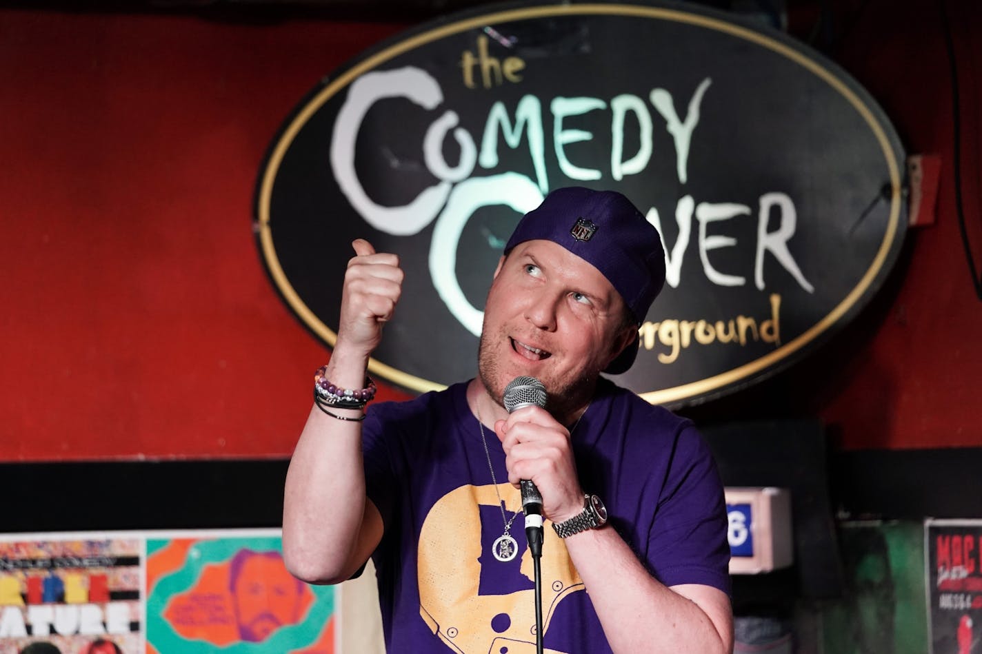 Nick Swardson catered to a home town crowd with homages to living as a transplant on the west coast, the torment of being a Minnesota sports fan and mayonnaise.